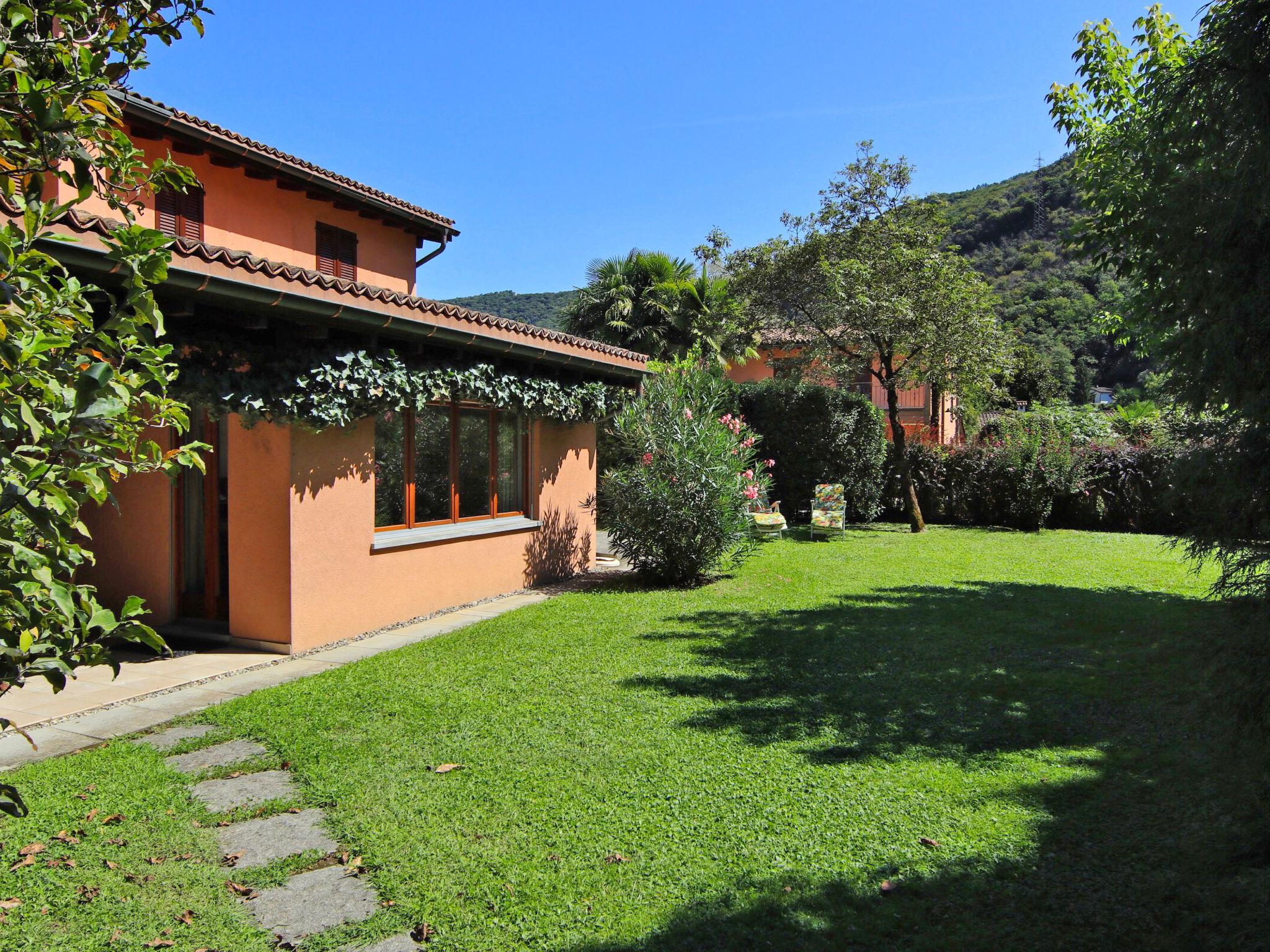 Foto 31 - Casa con 4 camere da letto a Lugano con giardino e terrazza