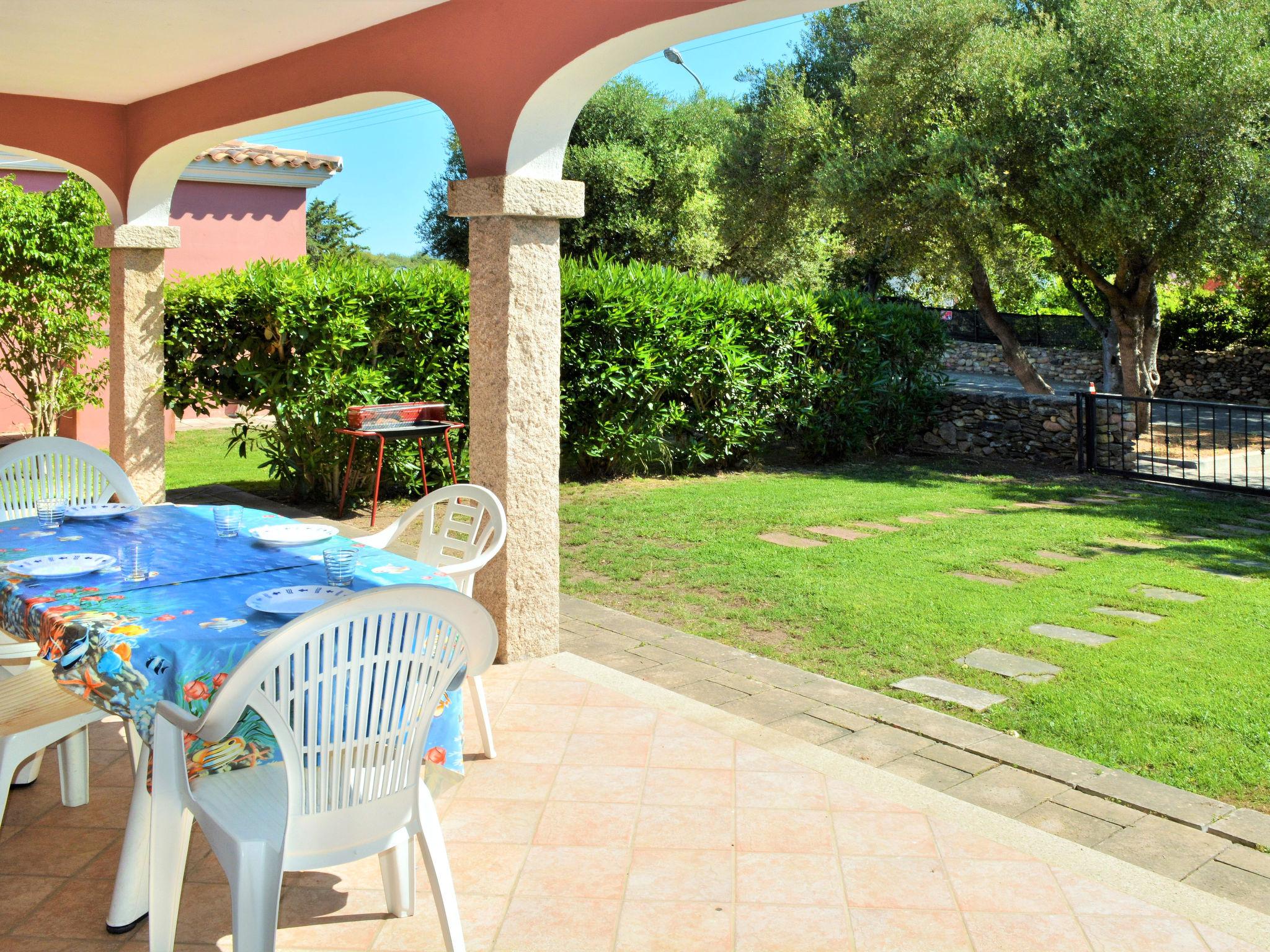 Photo 13 - Appartement de 2 chambres à San Teodoro avec terrasse et vues à la mer