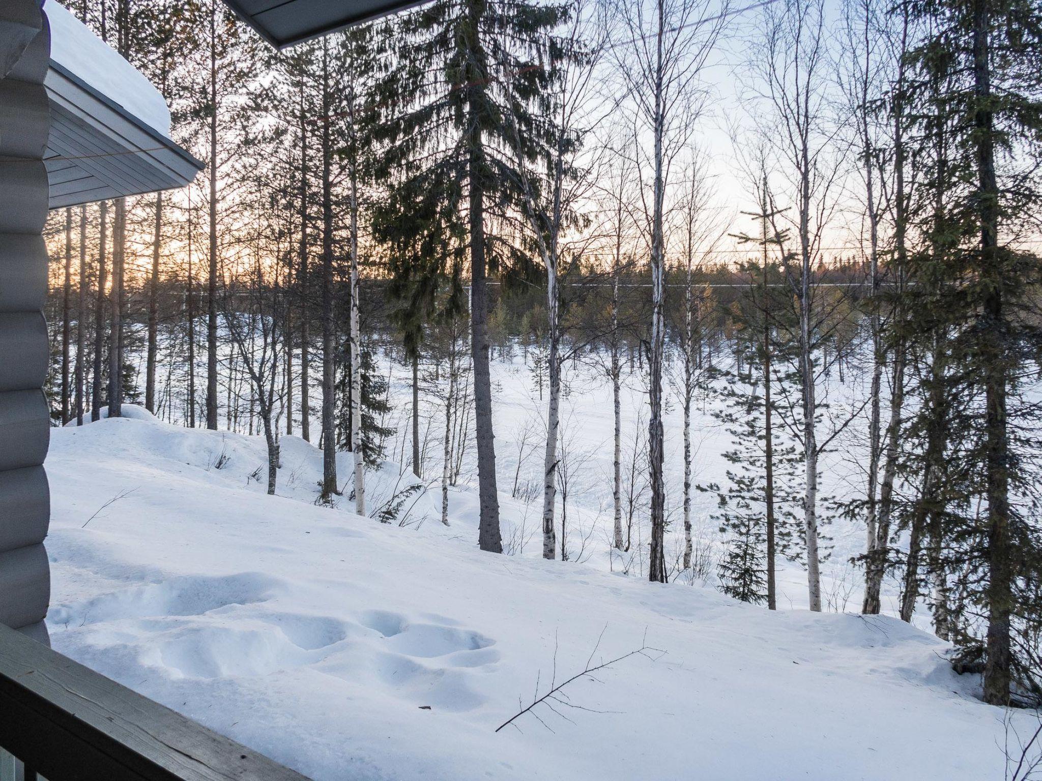 Foto 19 - Haus mit 1 Schlafzimmer in Kuusamo mit sauna und blick auf die berge