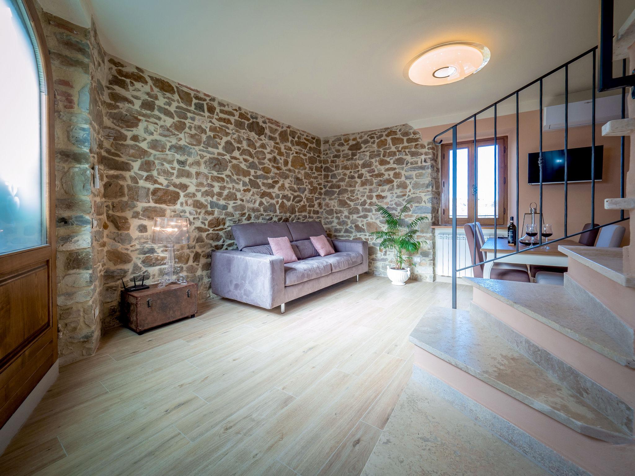 Foto 7 - Casa con 1 camera da letto a Seggiano con terrazza e vasca idromassaggio
