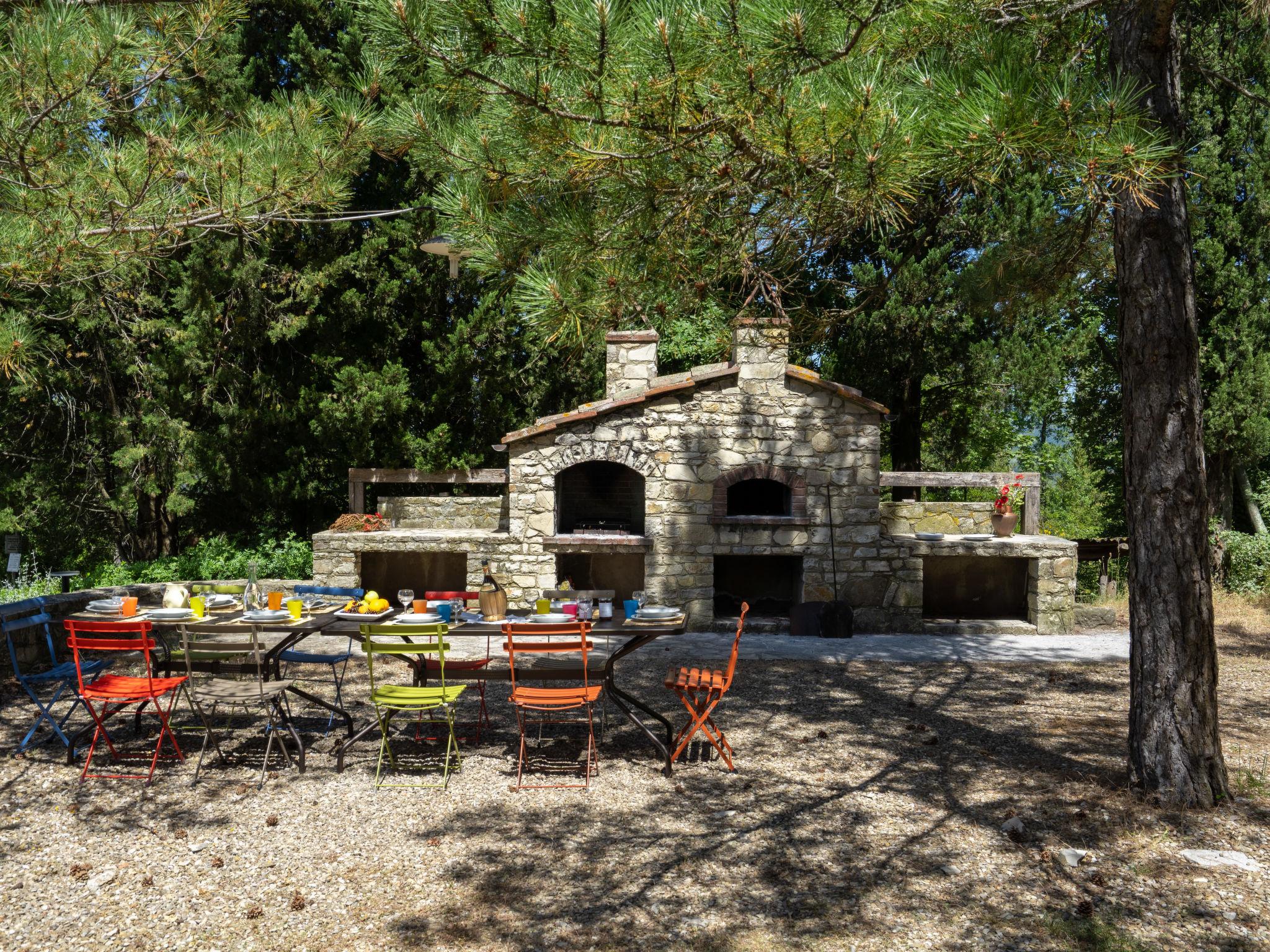 Foto 44 - Casa con 4 camere da letto a Pontassieve con piscina privata e giardino