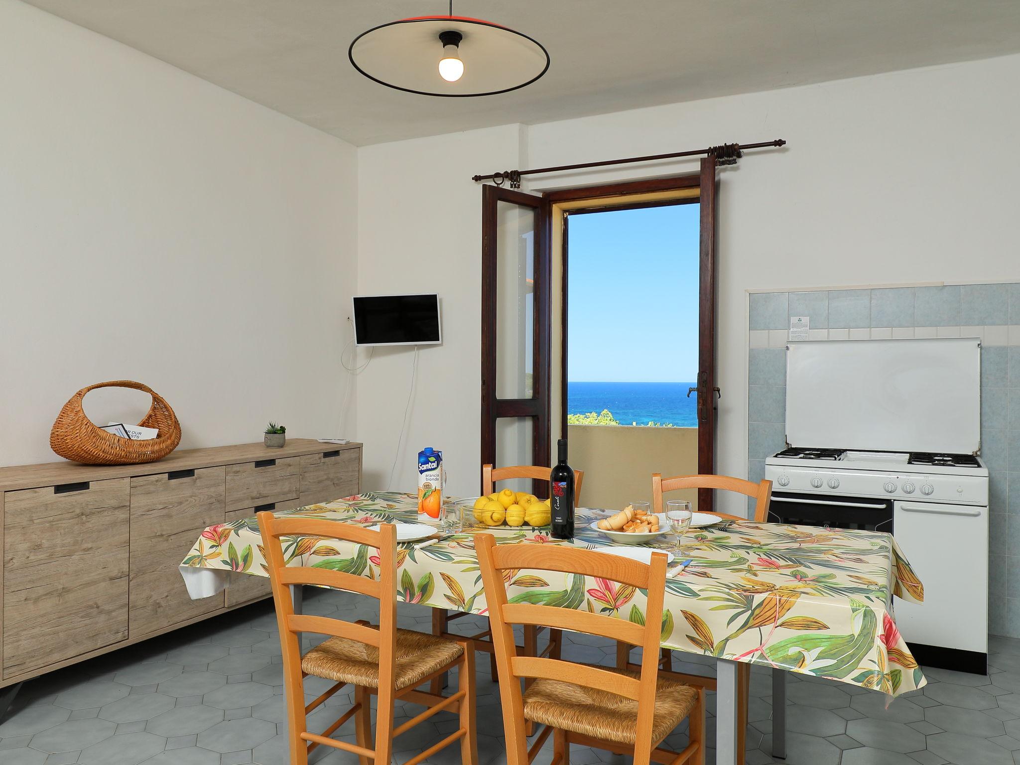 Foto 4 - Apartment mit 3 Schlafzimmern in Valledoria mit garten und blick aufs meer