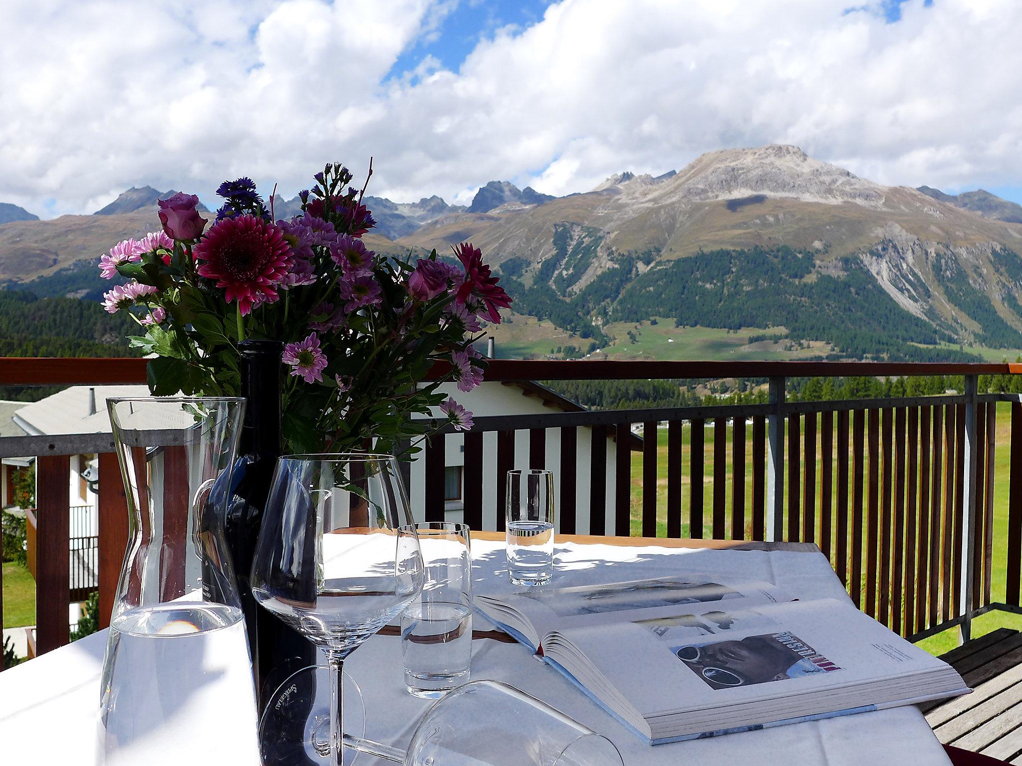 Foto 20 - Appartamento con 1 camera da letto a Pontresina con vista sulle montagne