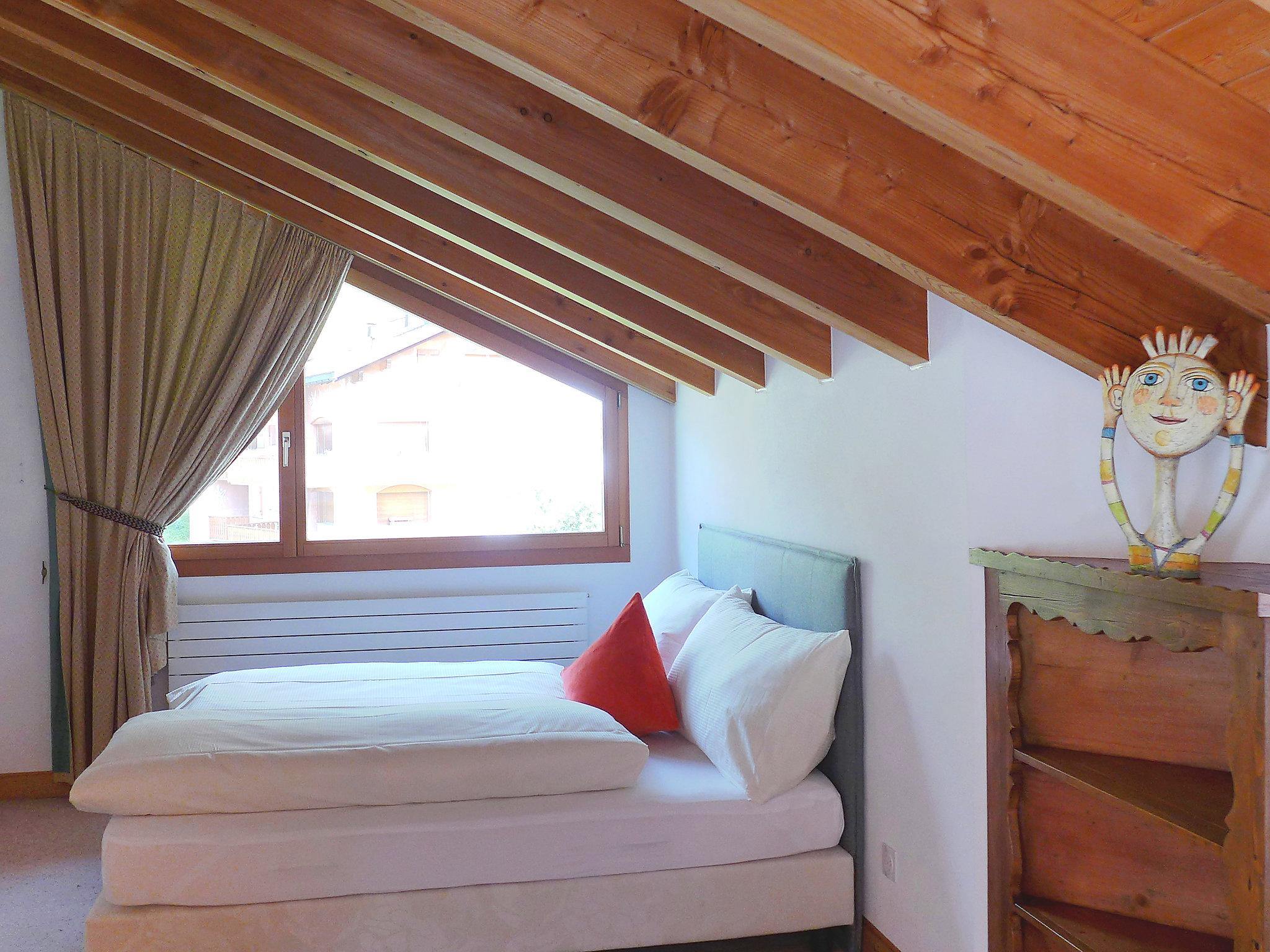Foto 13 - Apartment mit 1 Schlafzimmer in Pontresina mit blick auf die berge