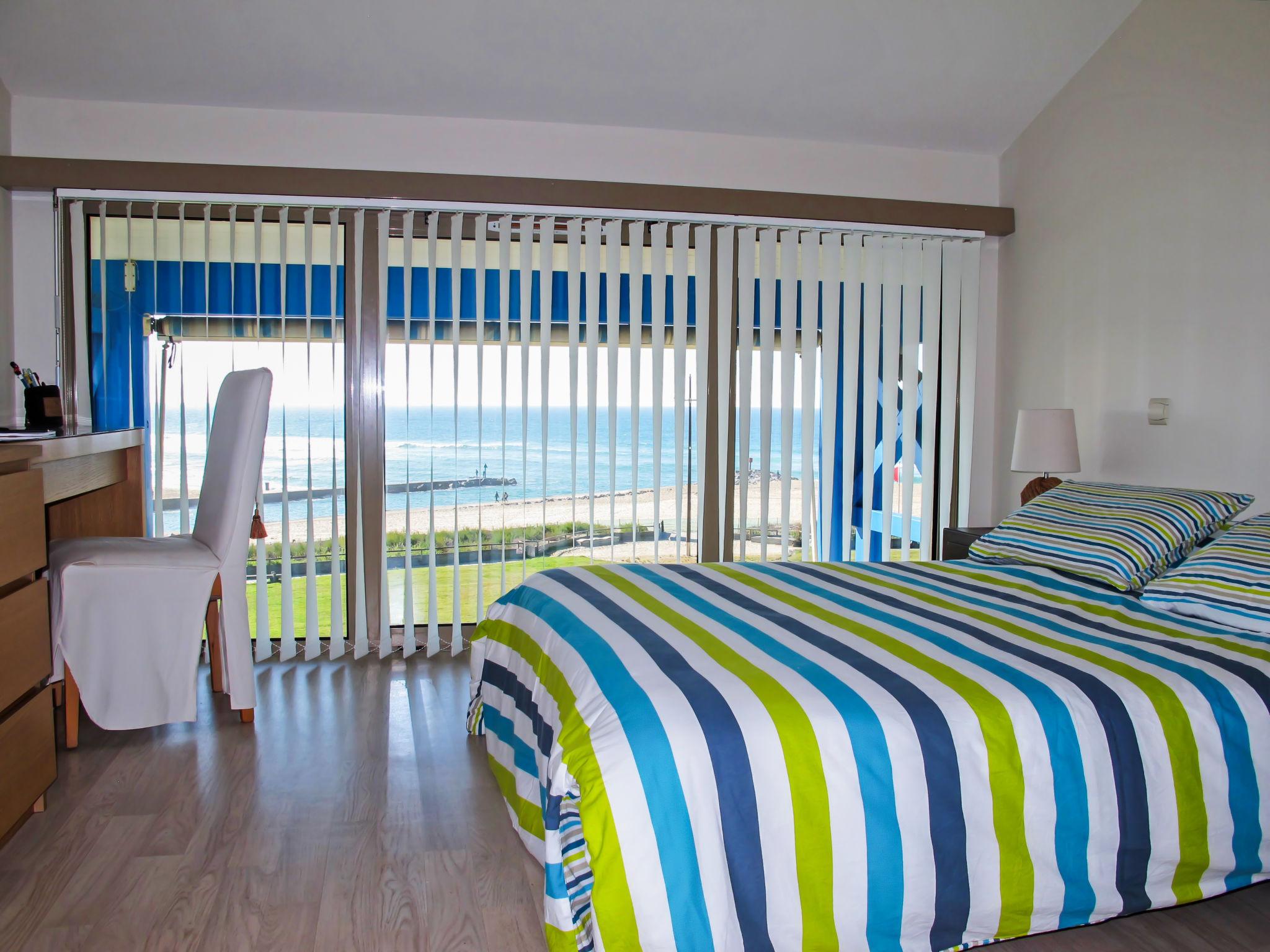 Foto 3 - Appartamento con 2 camere da letto a Mimizan con vista mare