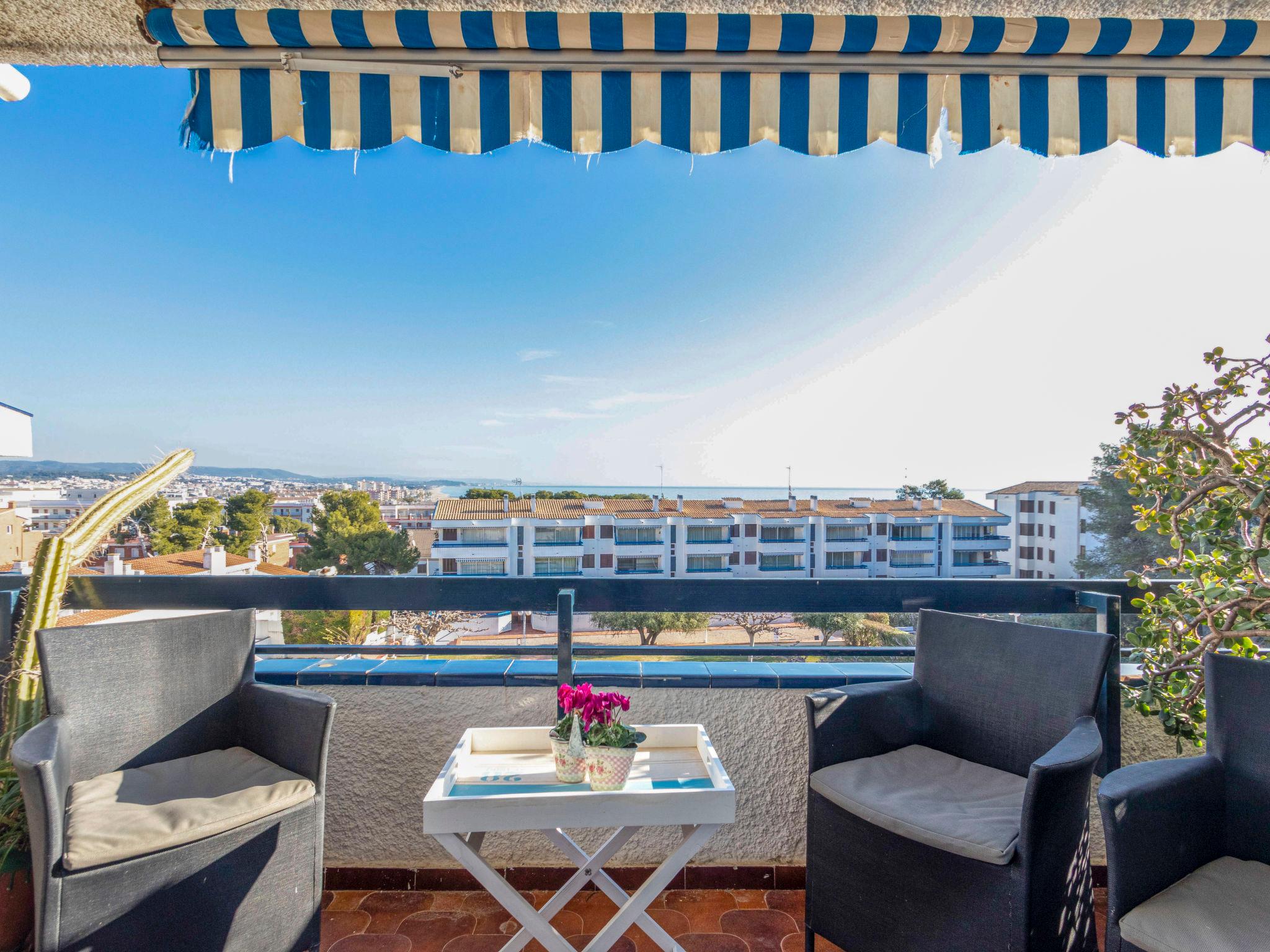 Photo 2 - Appartement de 3 chambres à Torredembarra avec piscine et vues à la mer