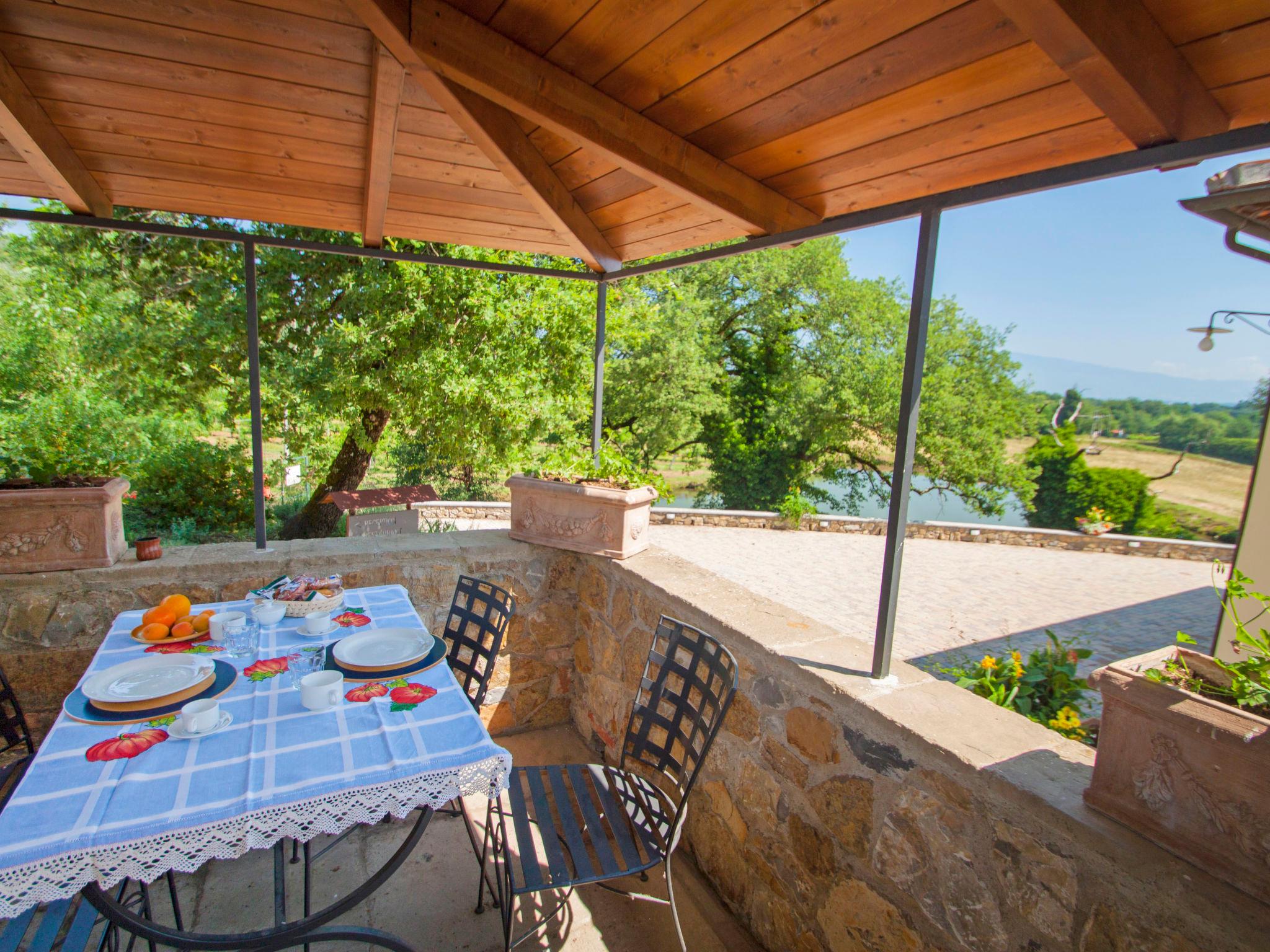 Foto 24 - Appartamento con 2 camere da letto a Bucine con piscina e terrazza