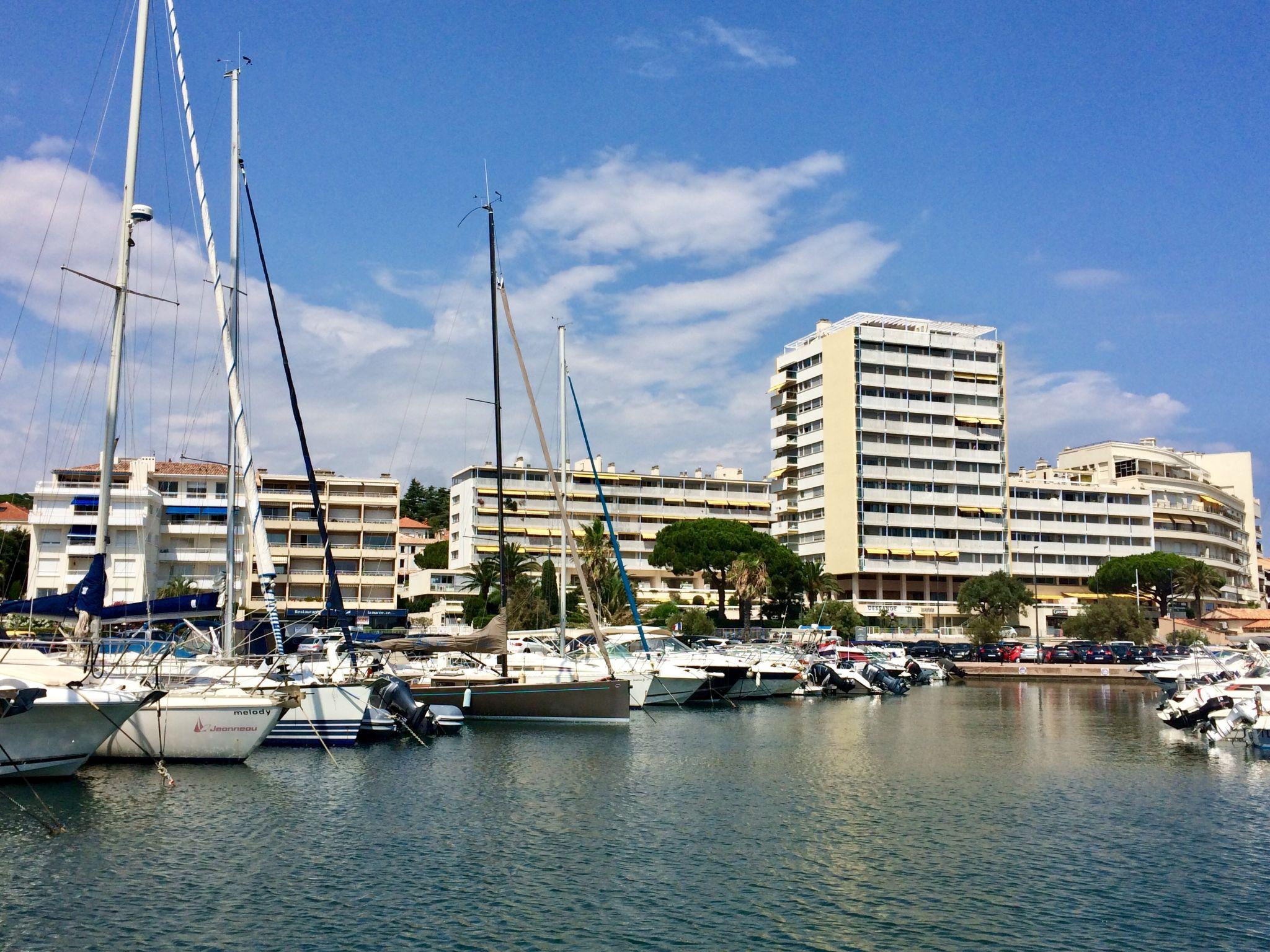 Foto 5 - Apartamento de 1 habitación en Sainte-Maxime con terraza y vistas al mar