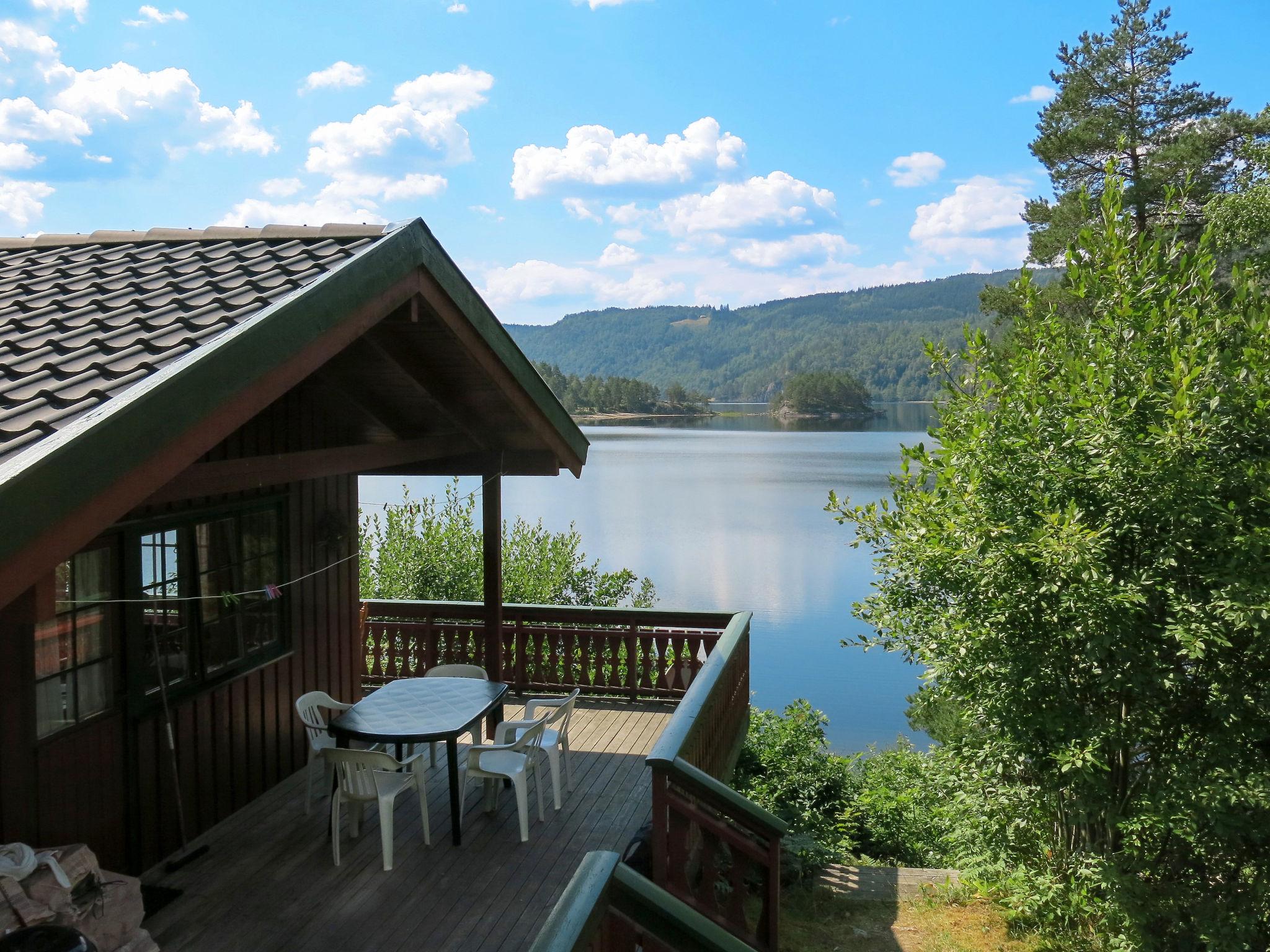 Photo 1 - Maison de 3 chambres à Lyngdal avec terrasse