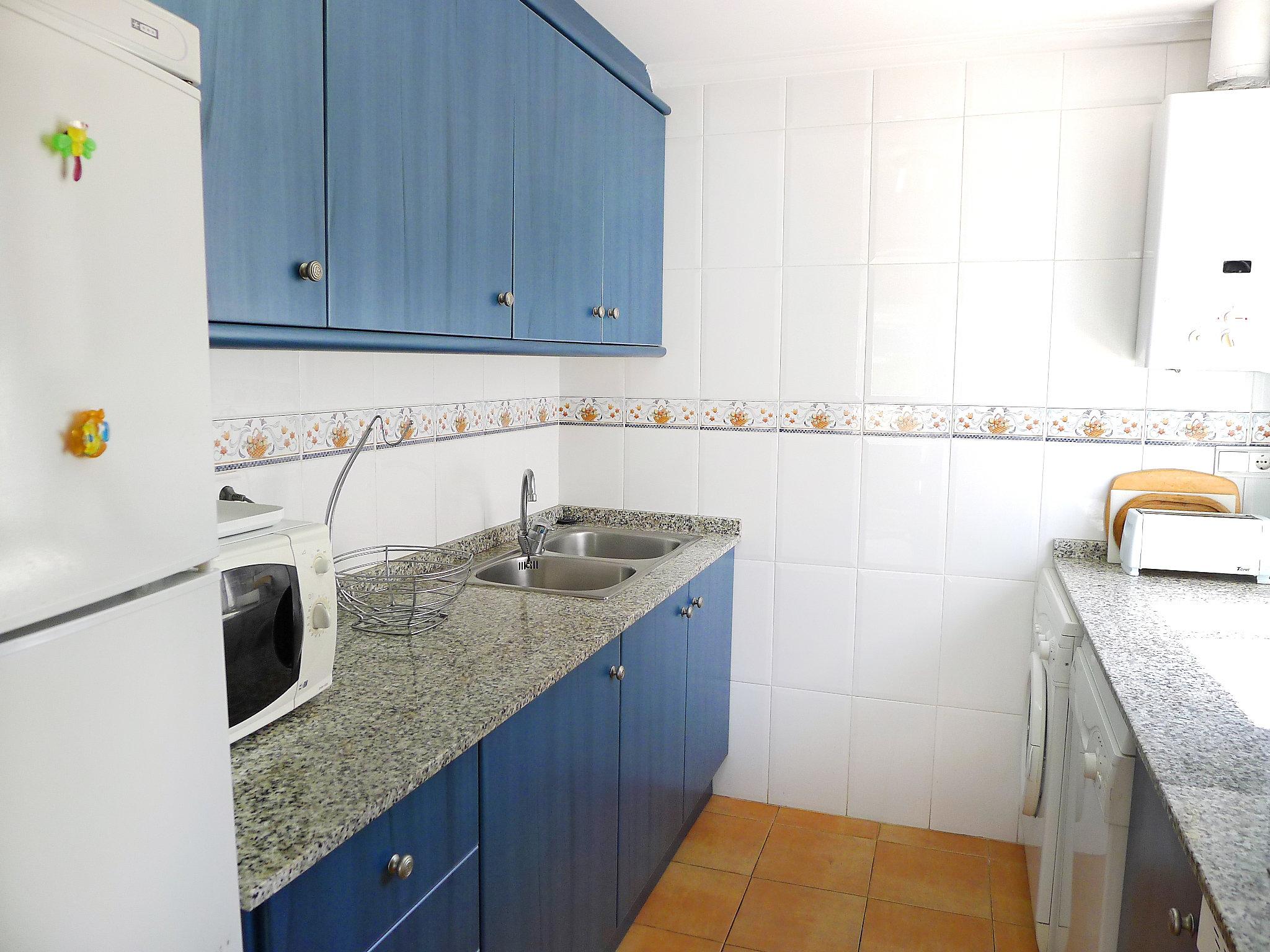 Photo 10 - 2 bedroom Apartment in Calp with swimming pool and garden