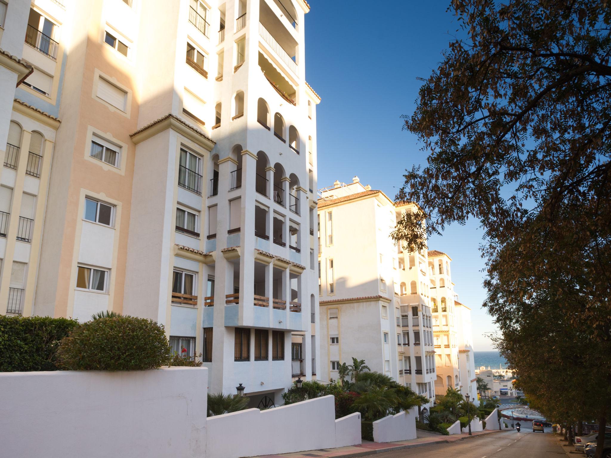 Foto 19 - Apartment mit 2 Schlafzimmern in Estepona mit schwimmbad und blick aufs meer