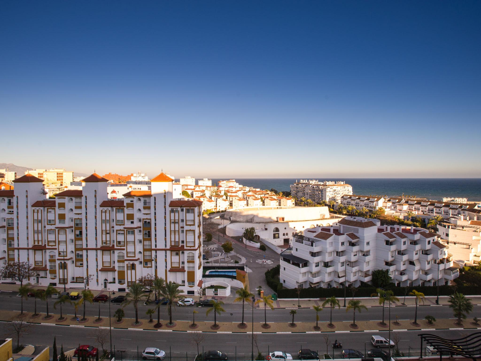 Foto 12 - Apartamento de 2 quartos em Estepona com piscina e terraço