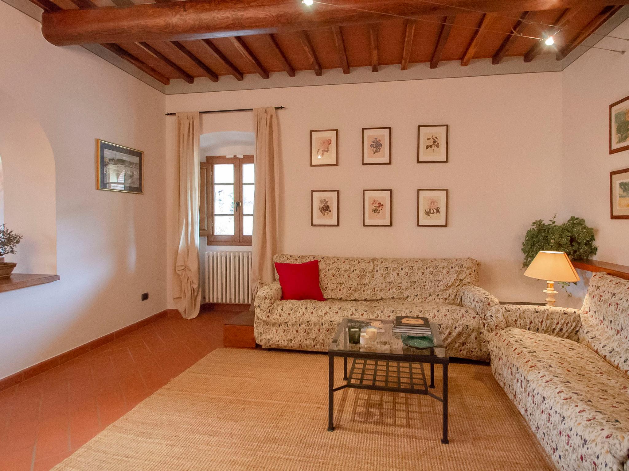 Photo 11 - 2 bedroom Apartment in San Giovanni Valdarno with swimming pool and garden