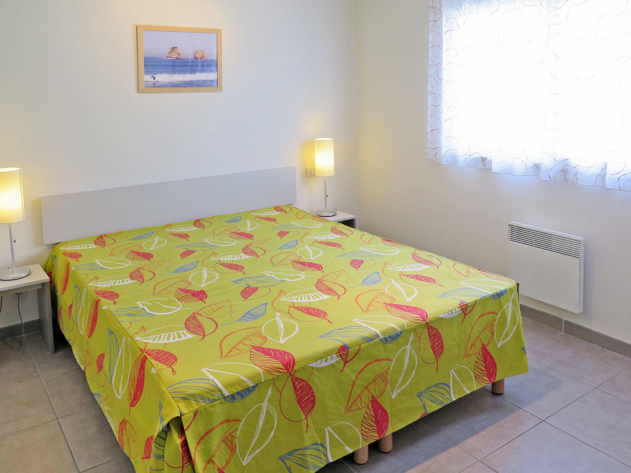 Foto 5 - Appartamento con 1 camera da letto a Vieux-Boucau-les-Bains con vista mare