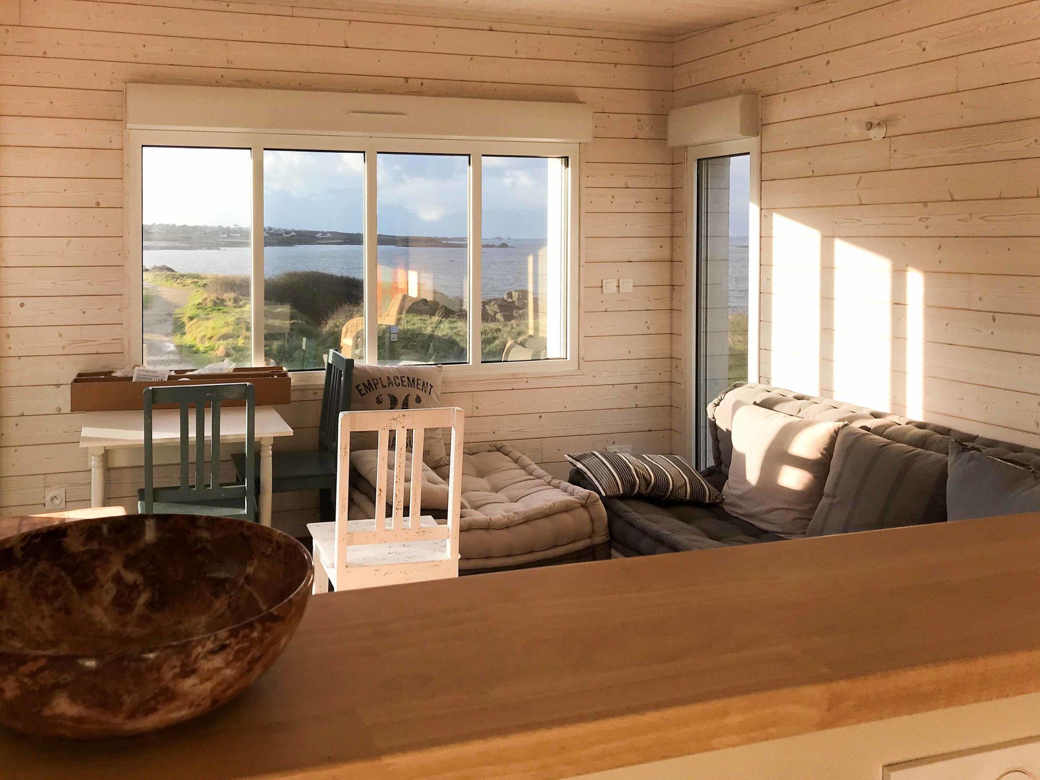 Foto 5 - Casa con 1 camera da letto a Lanildut con terrazza e vista mare