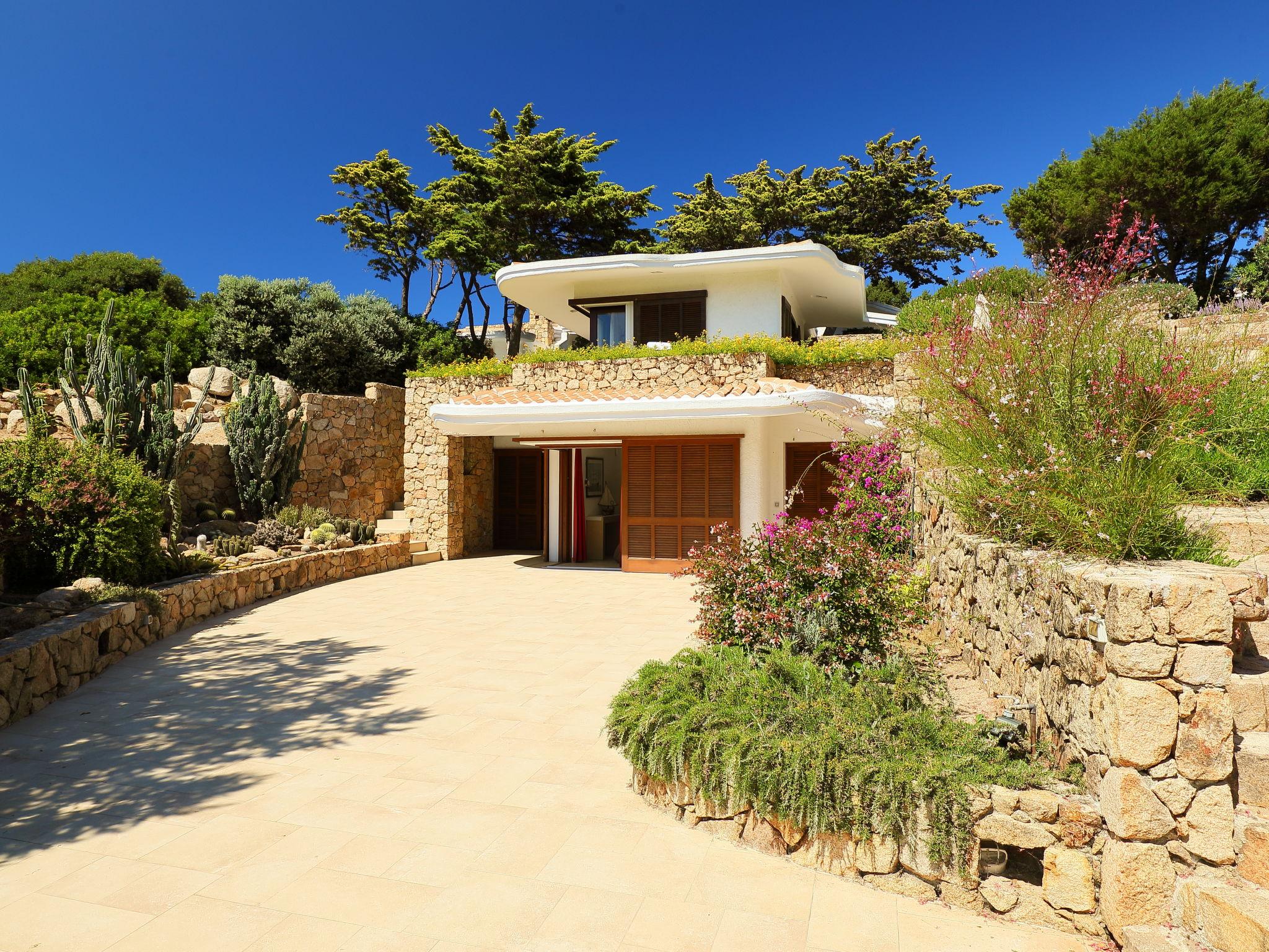 Foto 20 - Casa de 3 habitaciones en Aglientu con terraza y vistas al mar