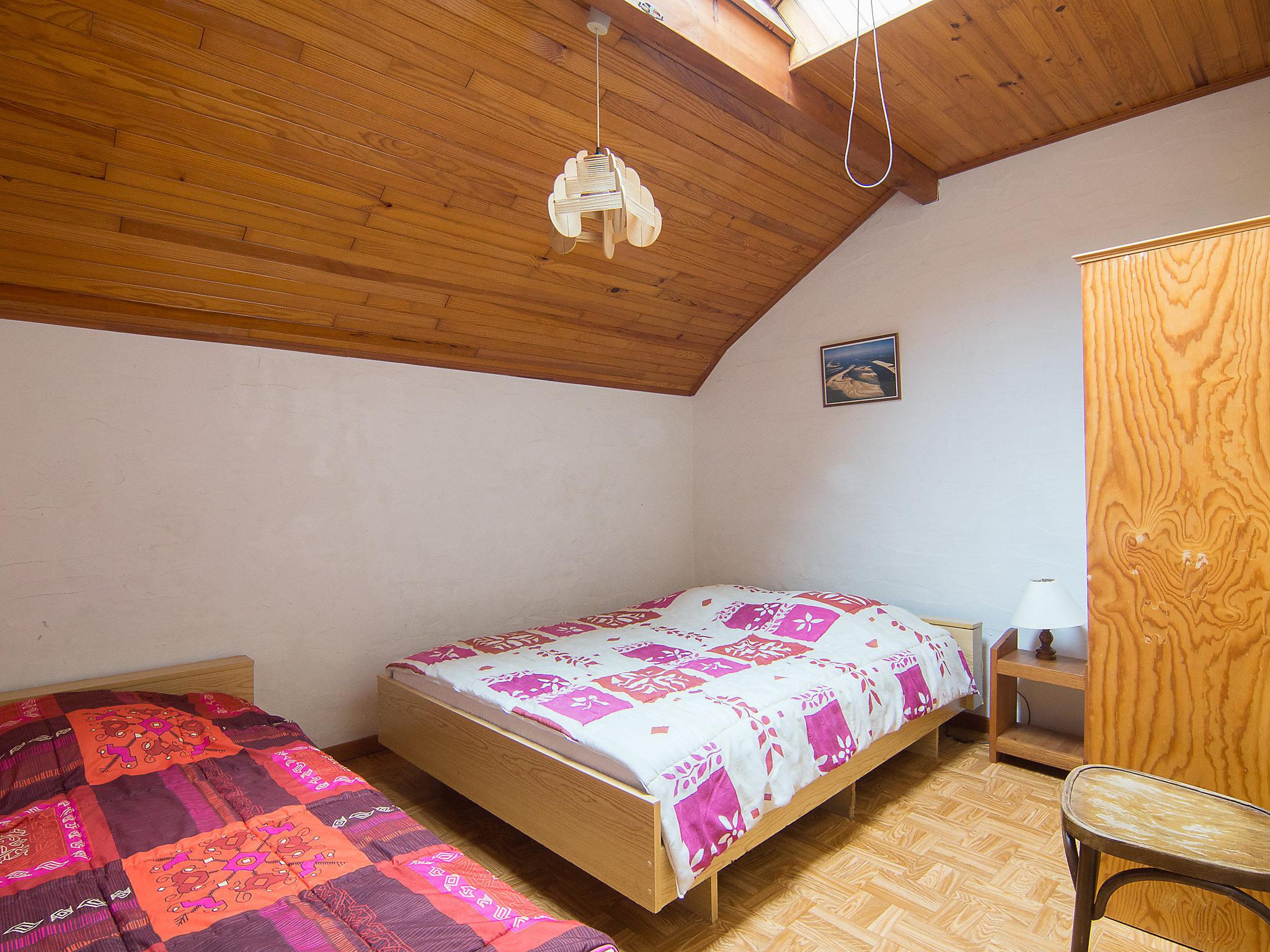 Foto 10 - Casa con 2 camere da letto a Mimizan con terrazza