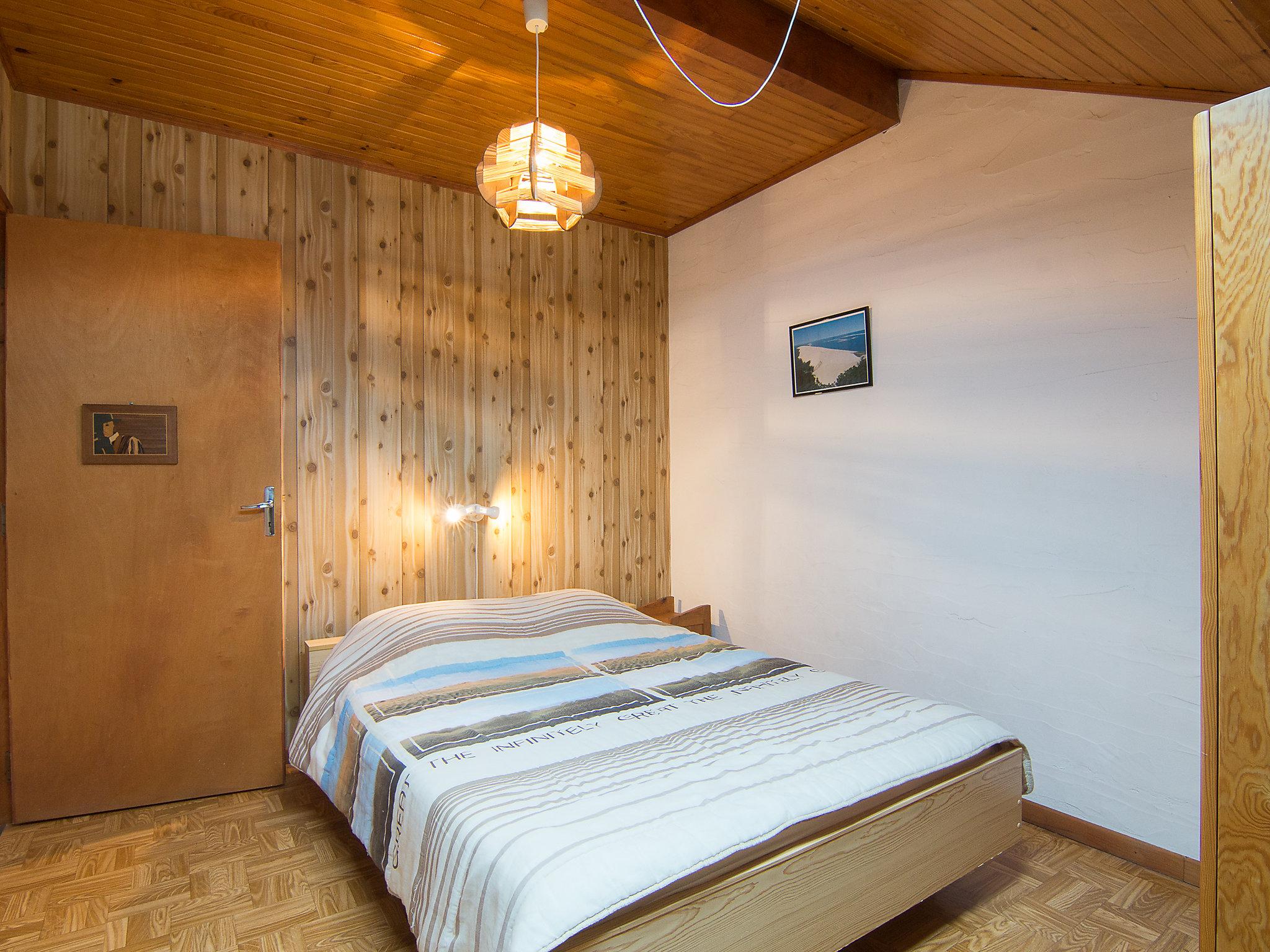 Foto 9 - Casa con 2 camere da letto a Mimizan con terrazza