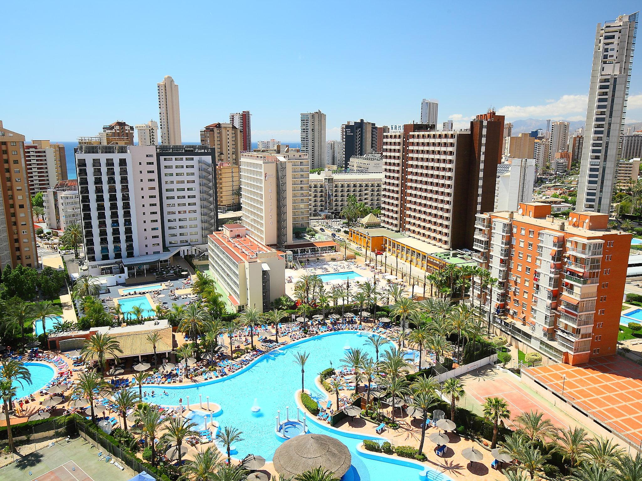 Foto 5 - Apartamento de 2 habitaciones en Benidorm con piscina y terraza