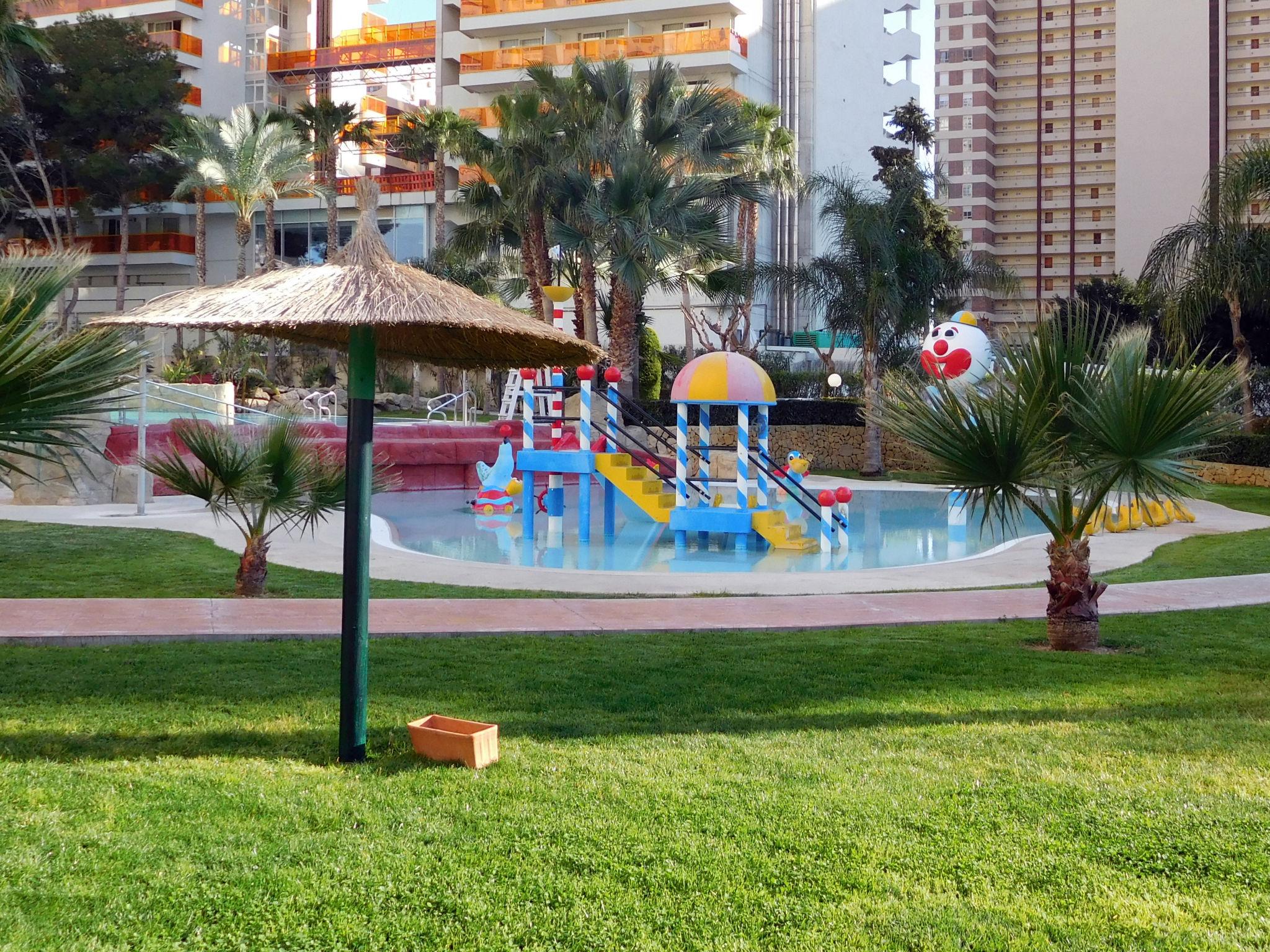 Foto 14 - Apartamento de 2 habitaciones en Benidorm con piscina y terraza