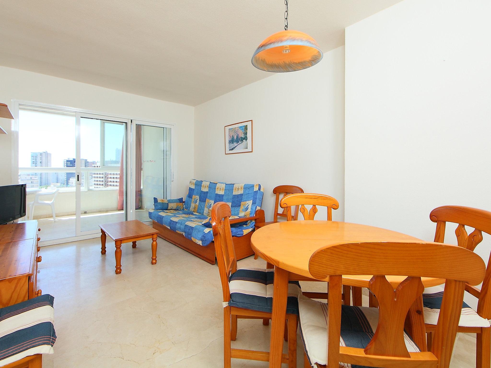 Foto 7 - Apartamento de 2 habitaciones en Benidorm con piscina y terraza
