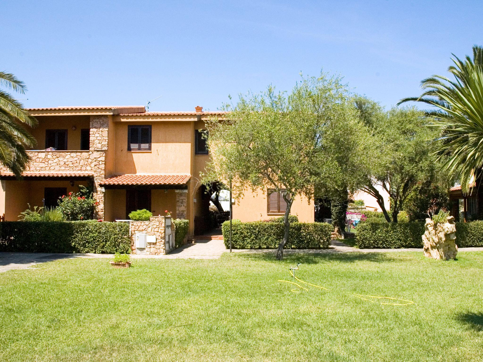 Photo 13 - 2 bedroom Apartment in San Teodoro with terrace and sea view