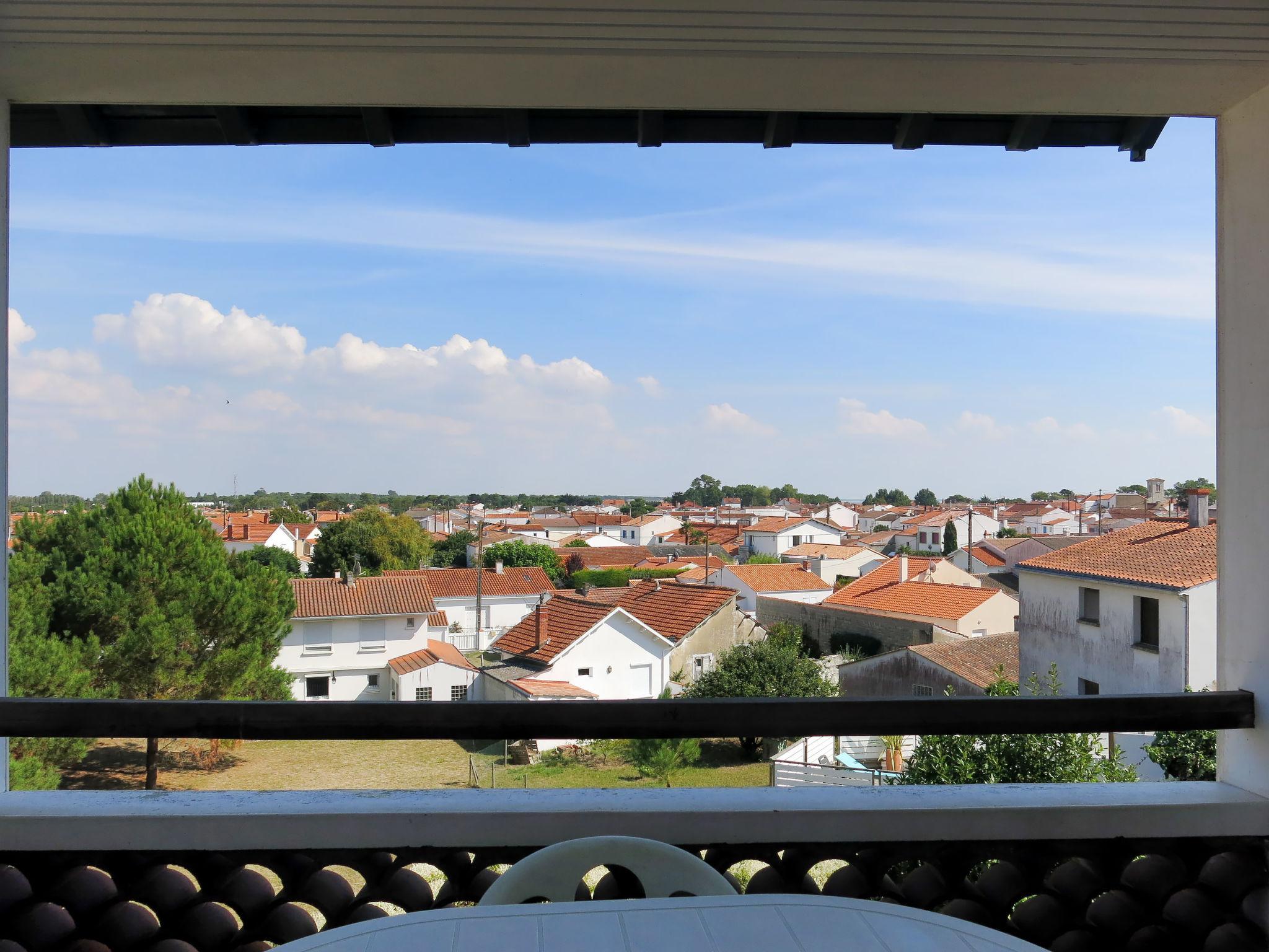 Foto 3 - Apartamento de 1 quarto em La Tranche-sur-Mer com terraço e vistas do mar