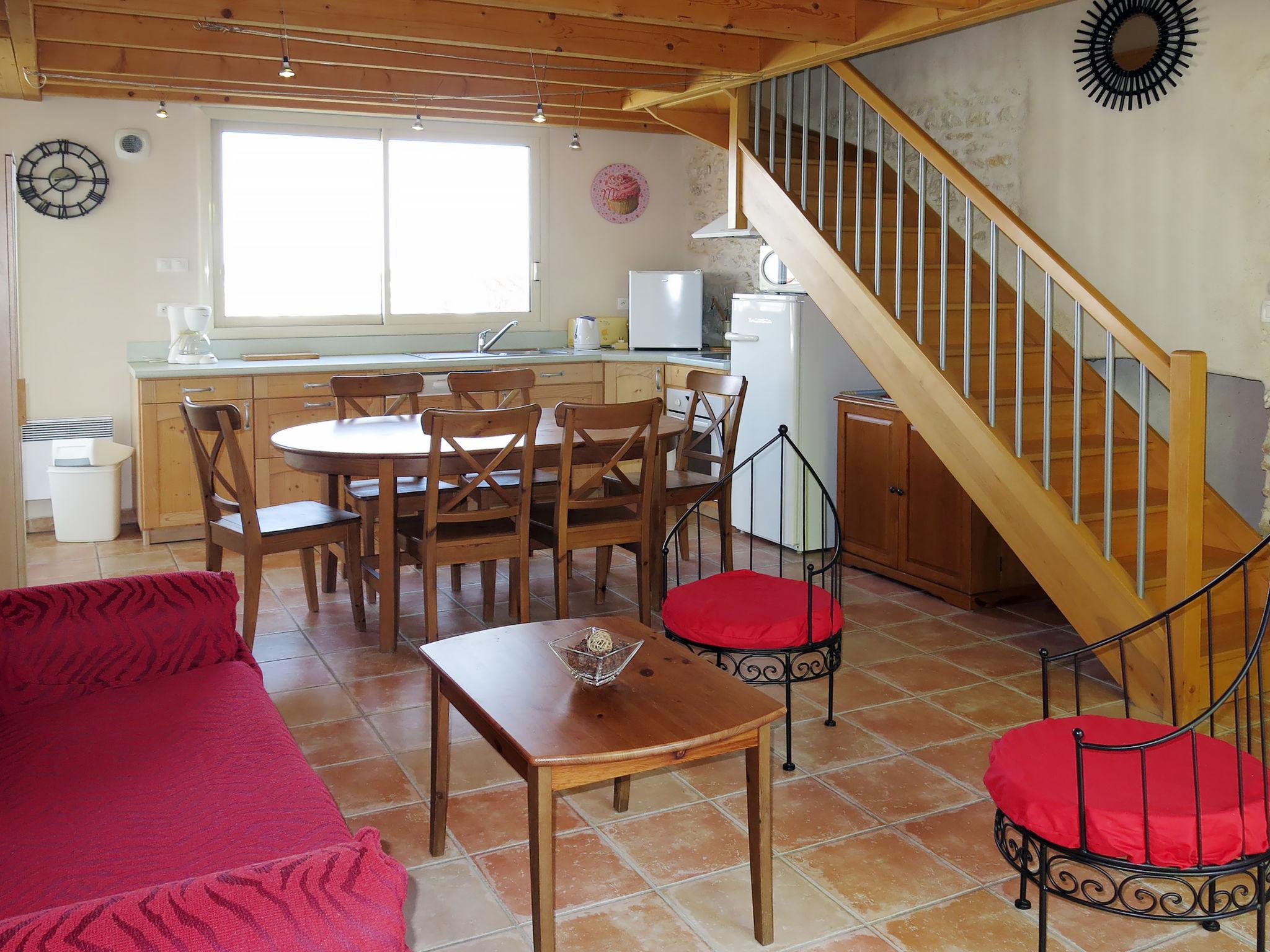 Photo 4 - 1 bedroom Apartment in La Tranche-sur-Mer with terrace and sea view