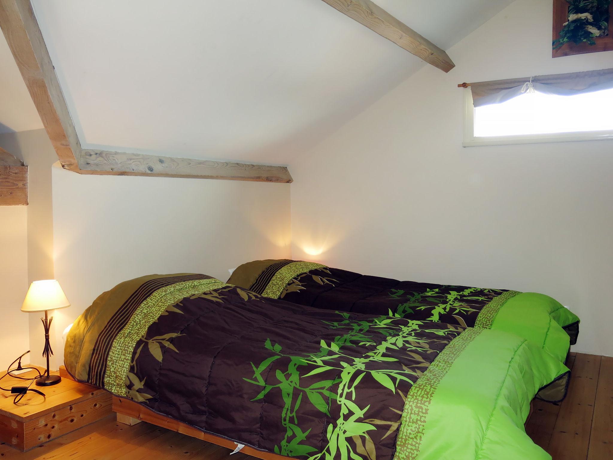 Foto 9 - Appartamento con 1 camera da letto a La Tranche-sur-Mer con terrazza e vista mare