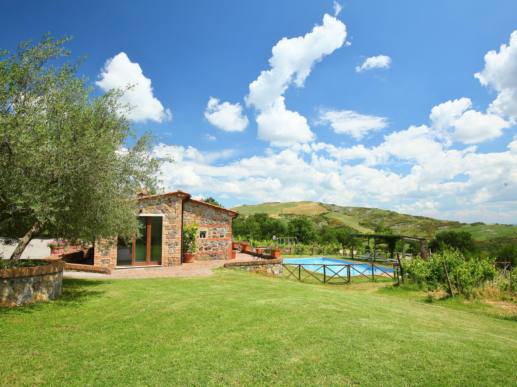 Photo 37 - Maison de 5 chambres à Radicofani avec piscine privée et jardin