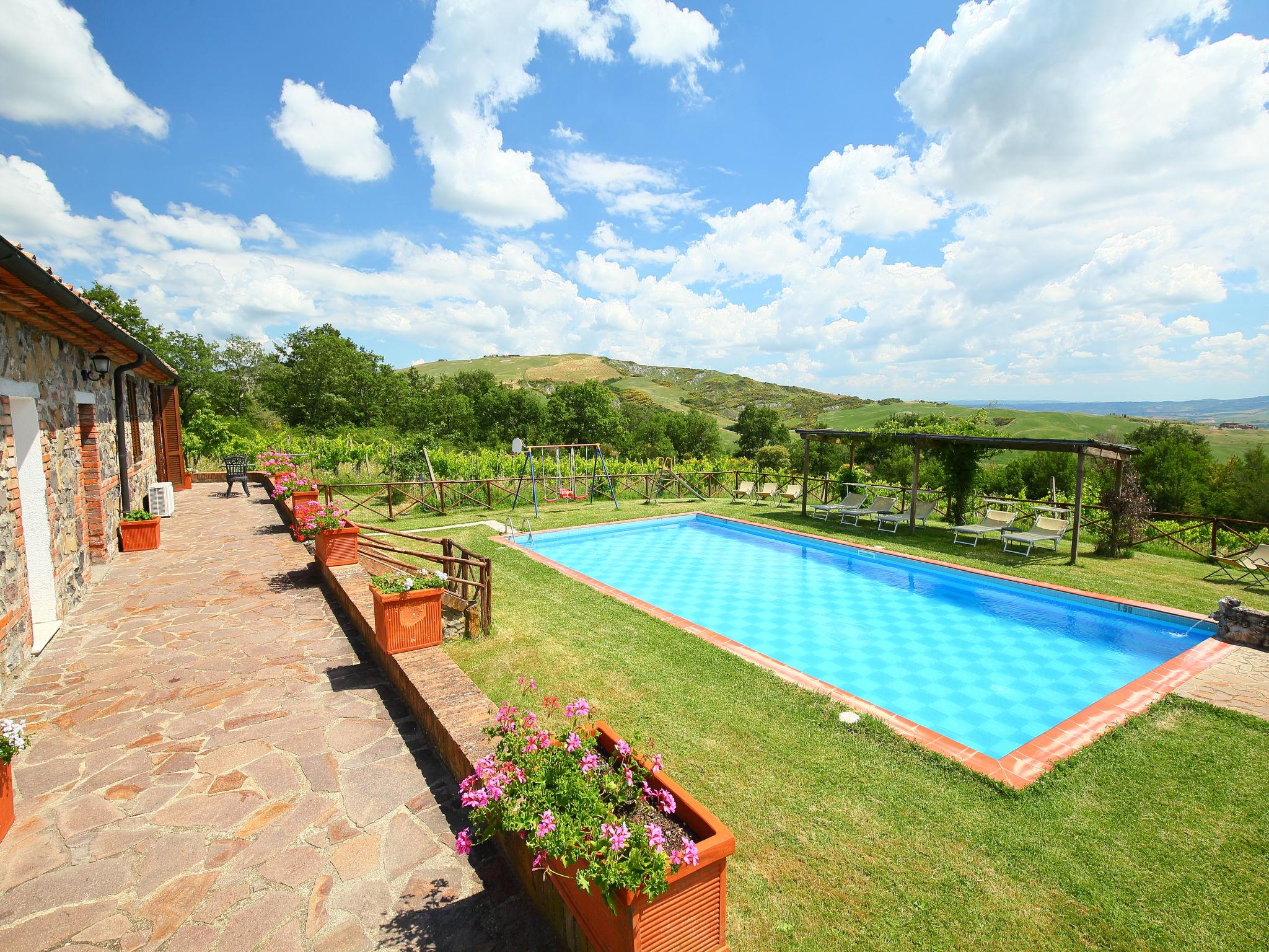 Foto 46 - Casa de 5 habitaciones en Radicofani con piscina privada y jardín