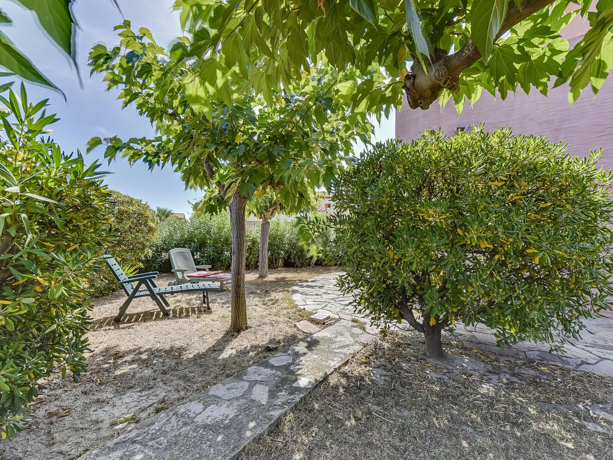 Photo 3 - Maison de 4 chambres à Le Barcarès avec jardin et terrasse