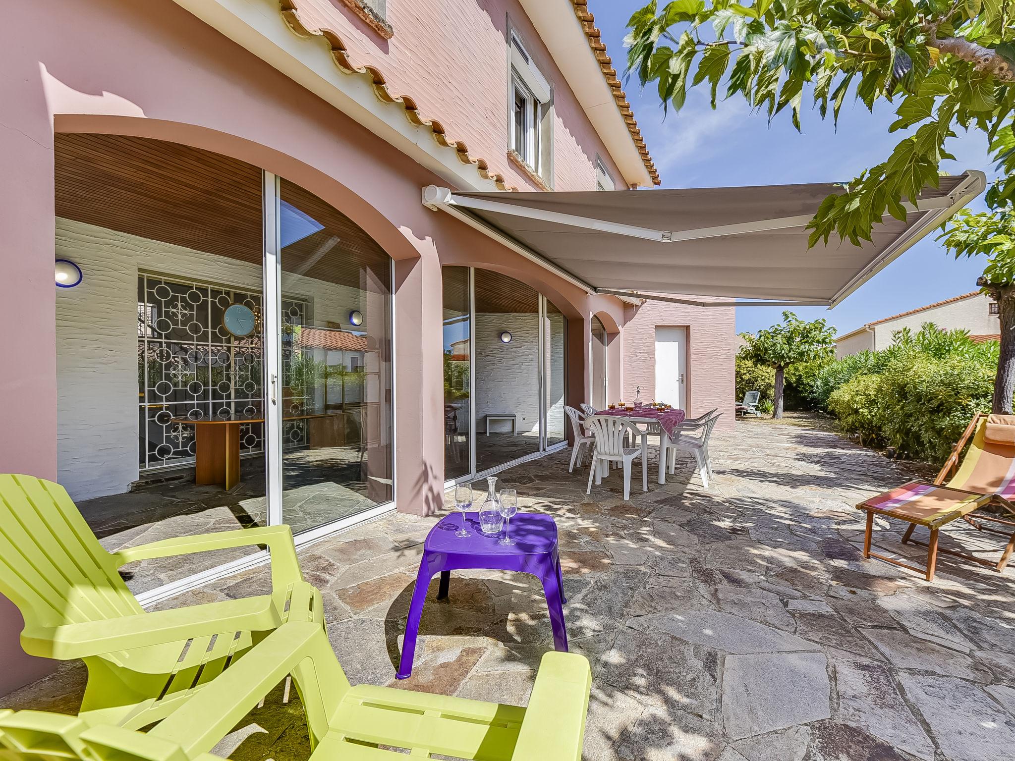 Photo 8 - Maison de 4 chambres à Le Barcarès avec jardin et terrasse