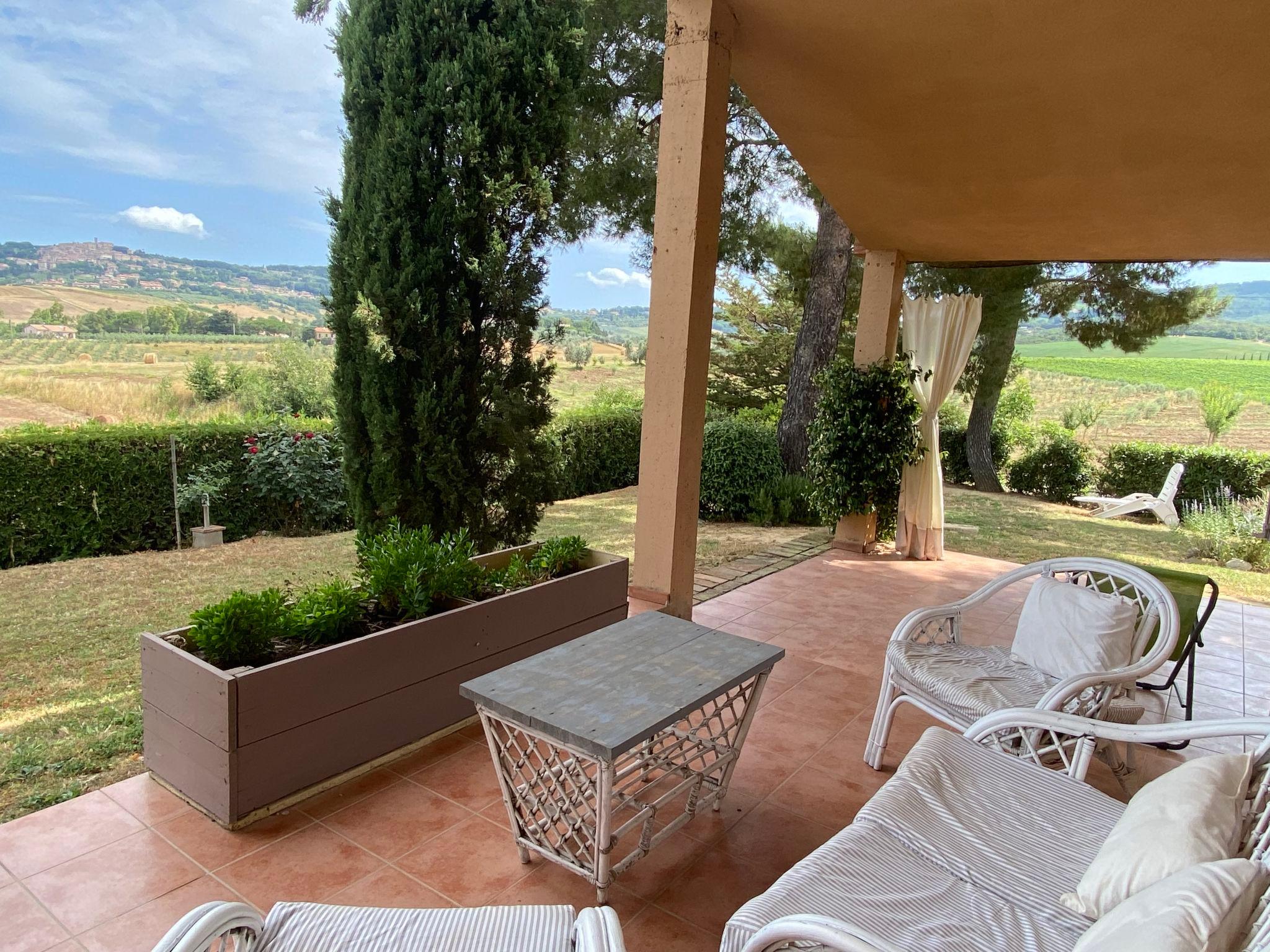 Photo 4 - Maison de 2 chambres à Bibbona avec jardin et terrasse