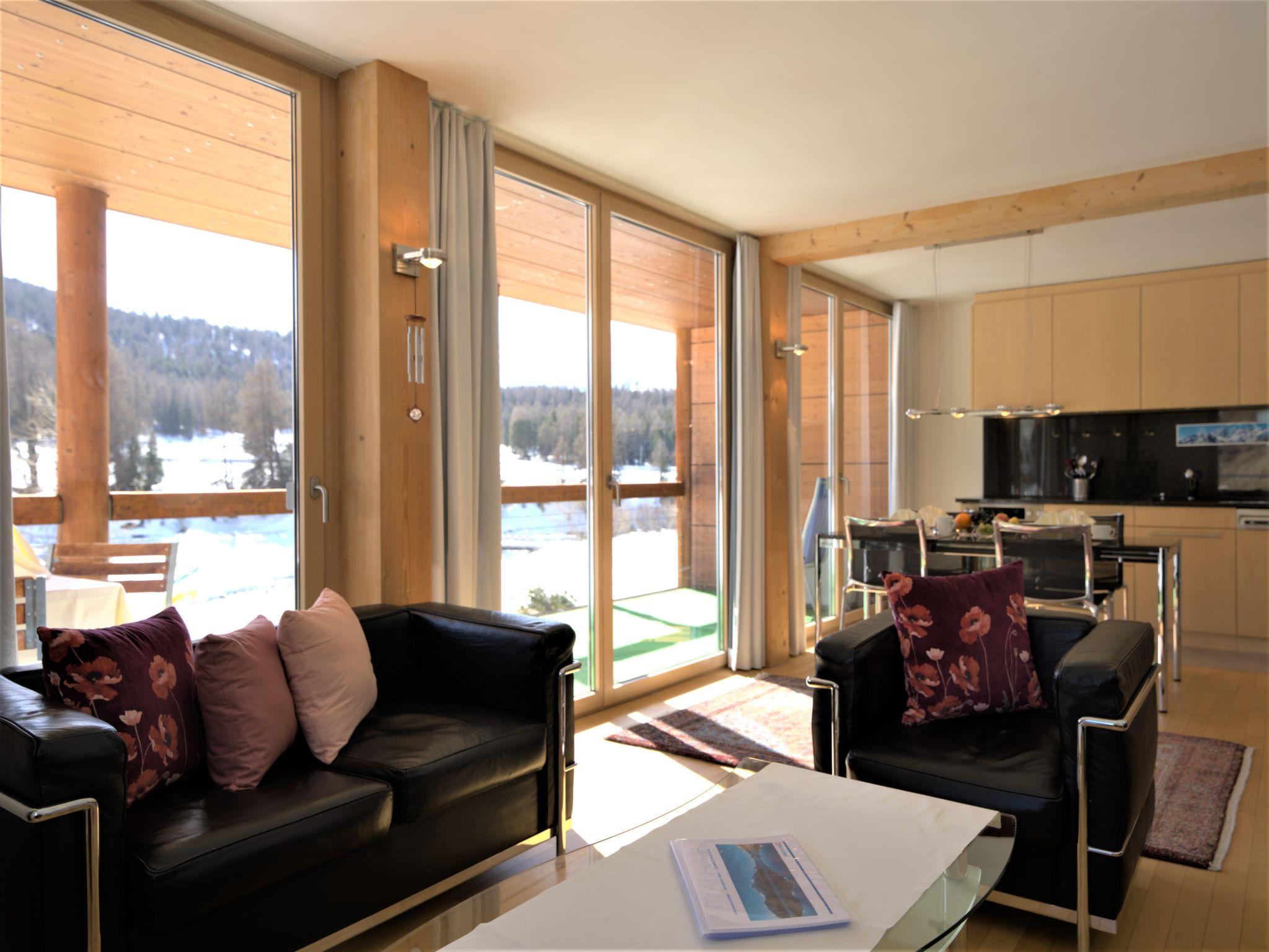 Photo 12 - 2 bedroom Apartment in Pontresina with garden