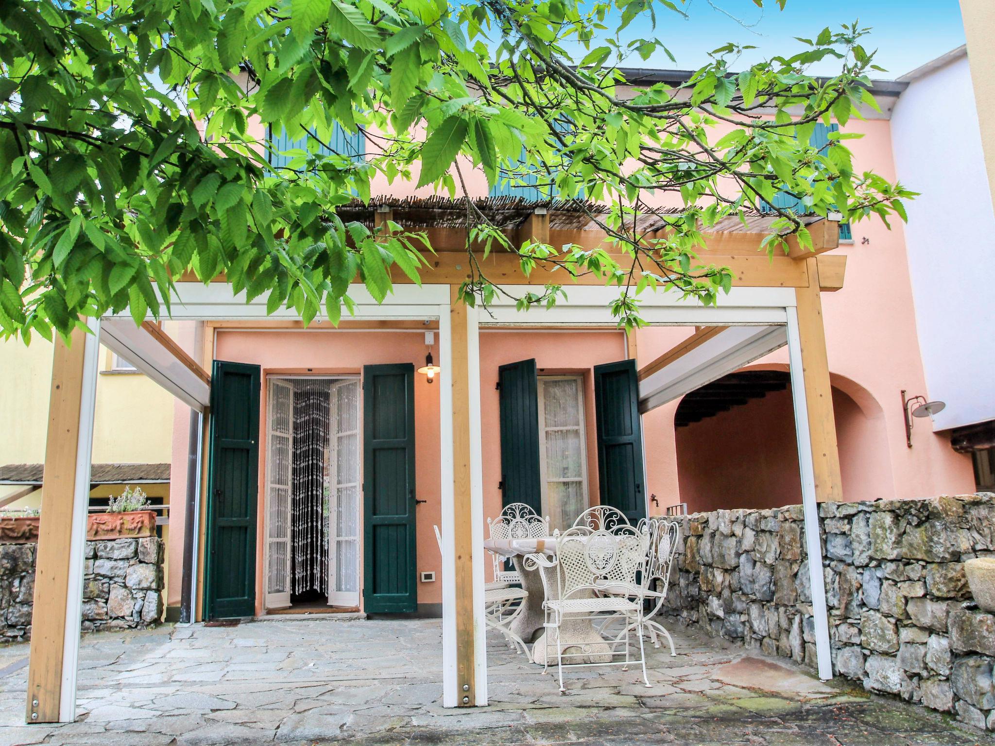 Photo 1 - Maison de 2 chambres à Pignone avec piscine et jardin