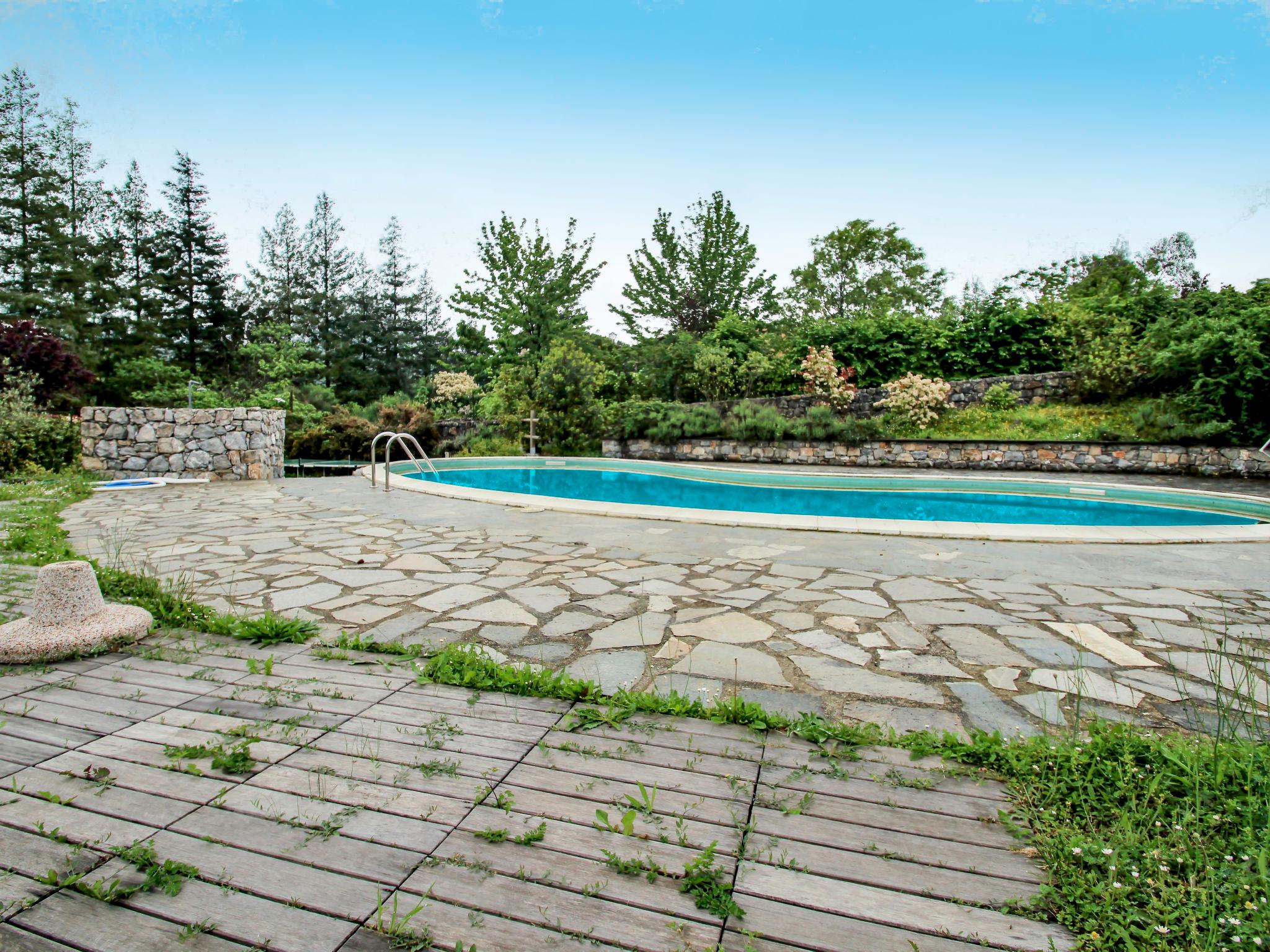 Foto 3 - Casa de 2 quartos em Pignone com piscina e jardim