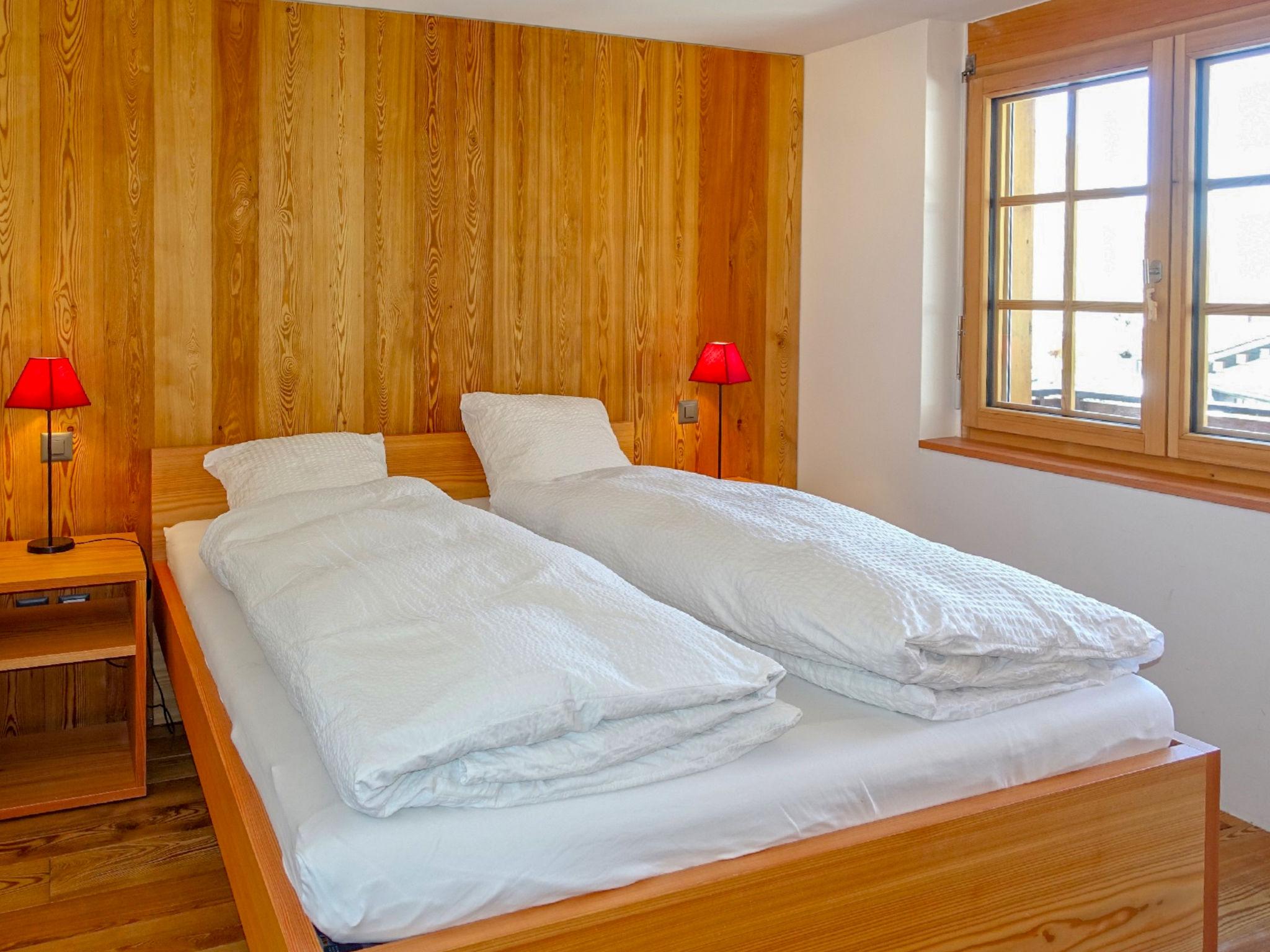 Foto 5 - Apartamento de 3 quartos em Zermatt com jardim