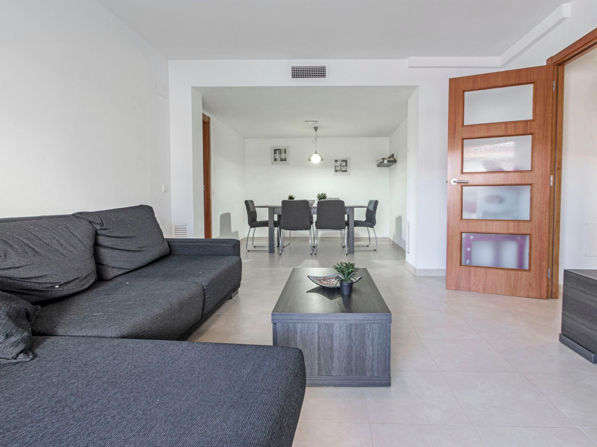 Photo 7 - 3 bedroom Apartment in Torredembarra with swimming pool and garden