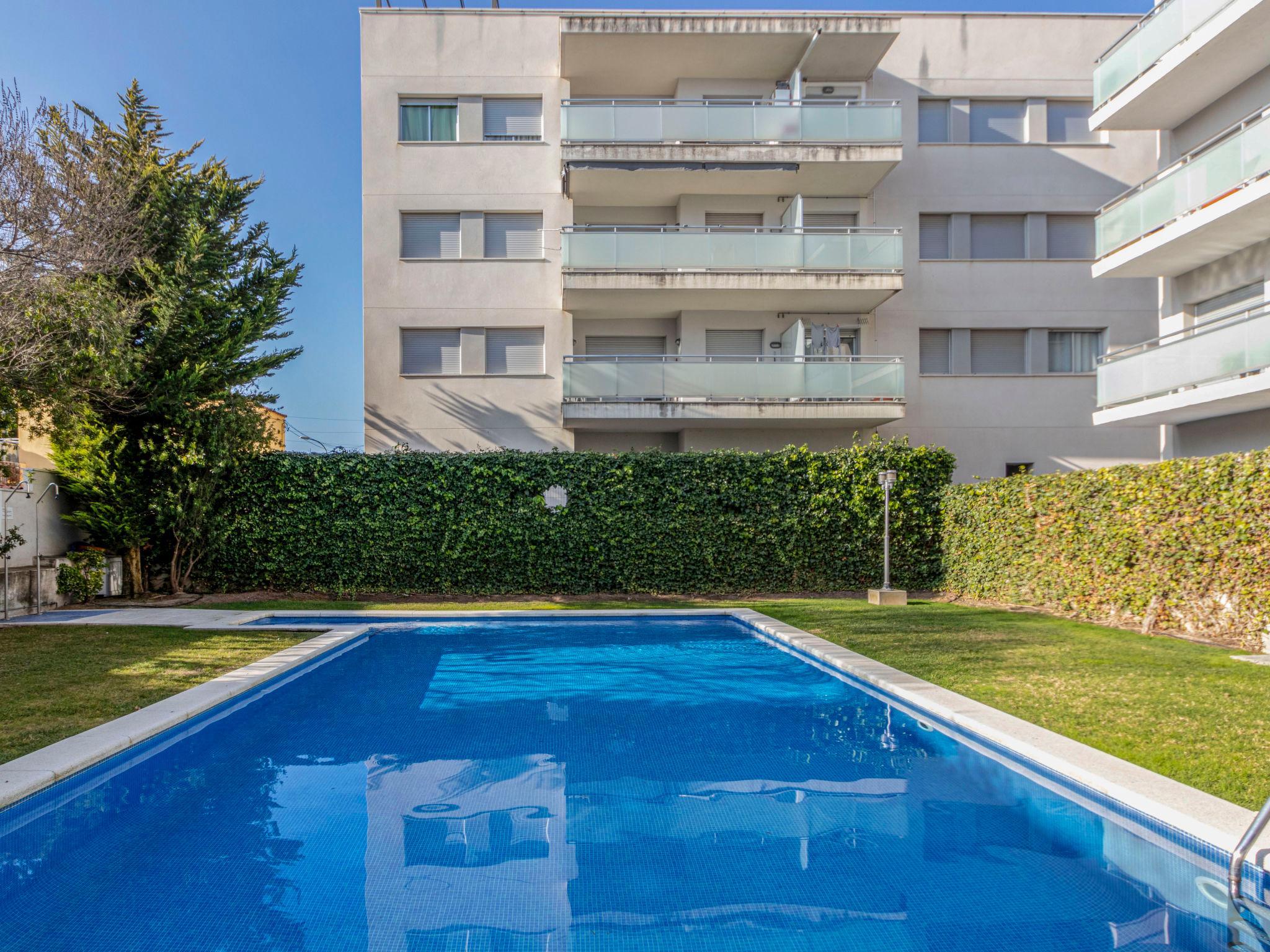 Foto 1 - Appartamento con 3 camere da letto a Torredembarra con piscina e vista mare