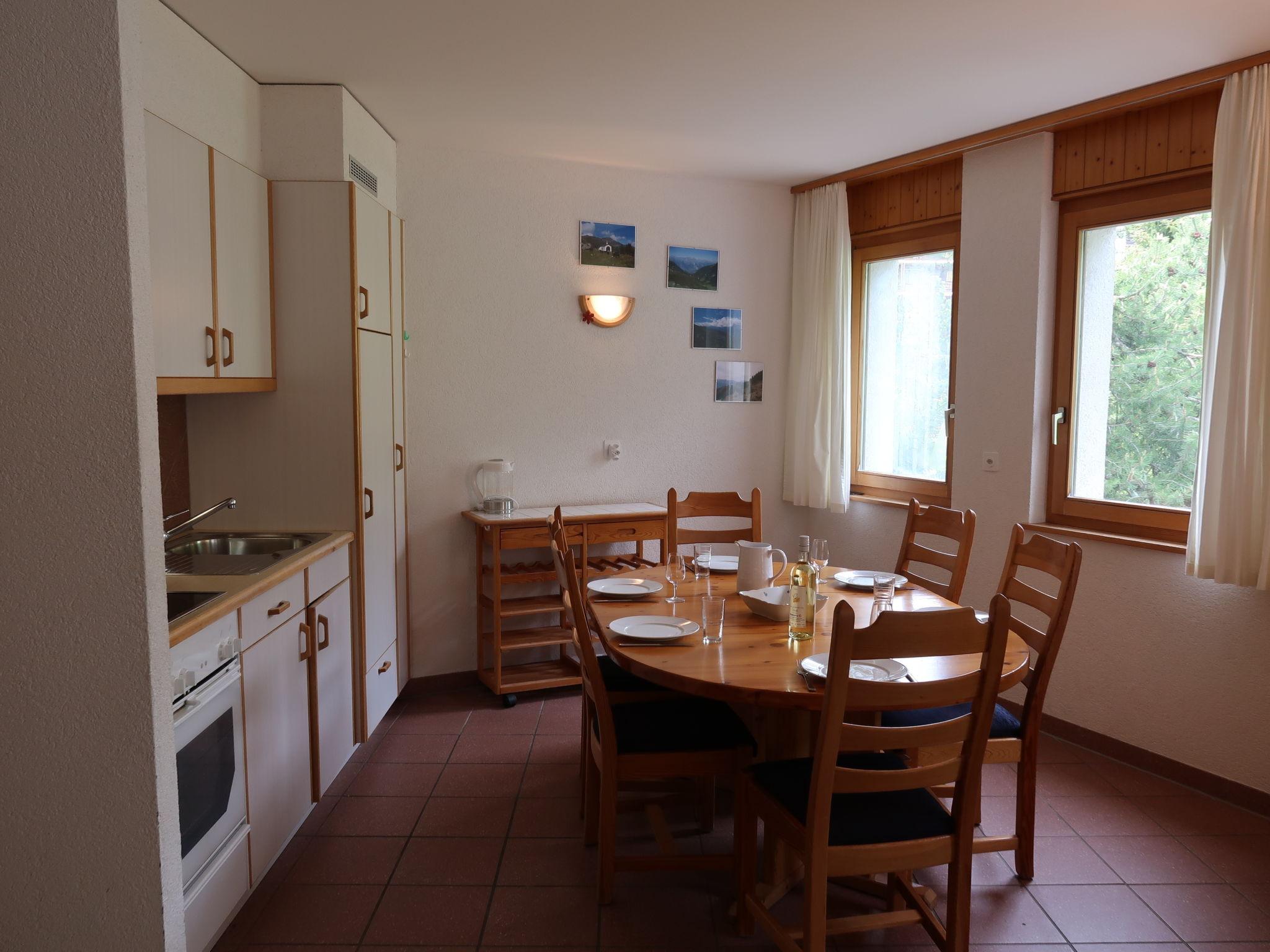 Photo 2 - 2 bedroom Apartment in Nendaz with terrace and mountain view