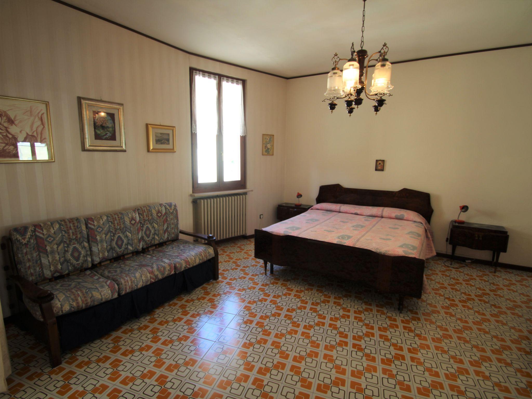 Foto 5 - Apartment mit 2 Schlafzimmern in Gargnano mit blick auf die berge