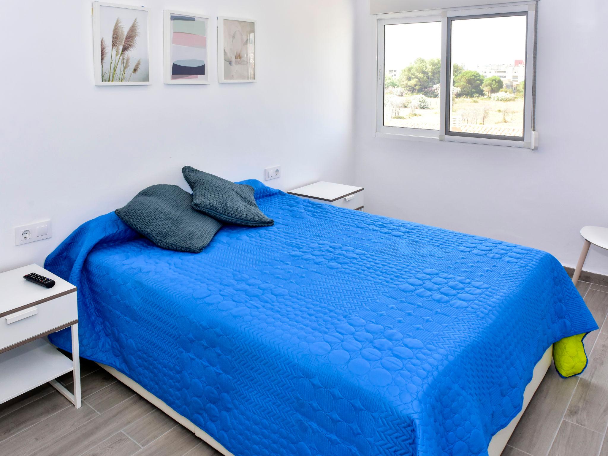 Foto 16 - Appartamento con 2 camere da letto a Dénia con vista mare