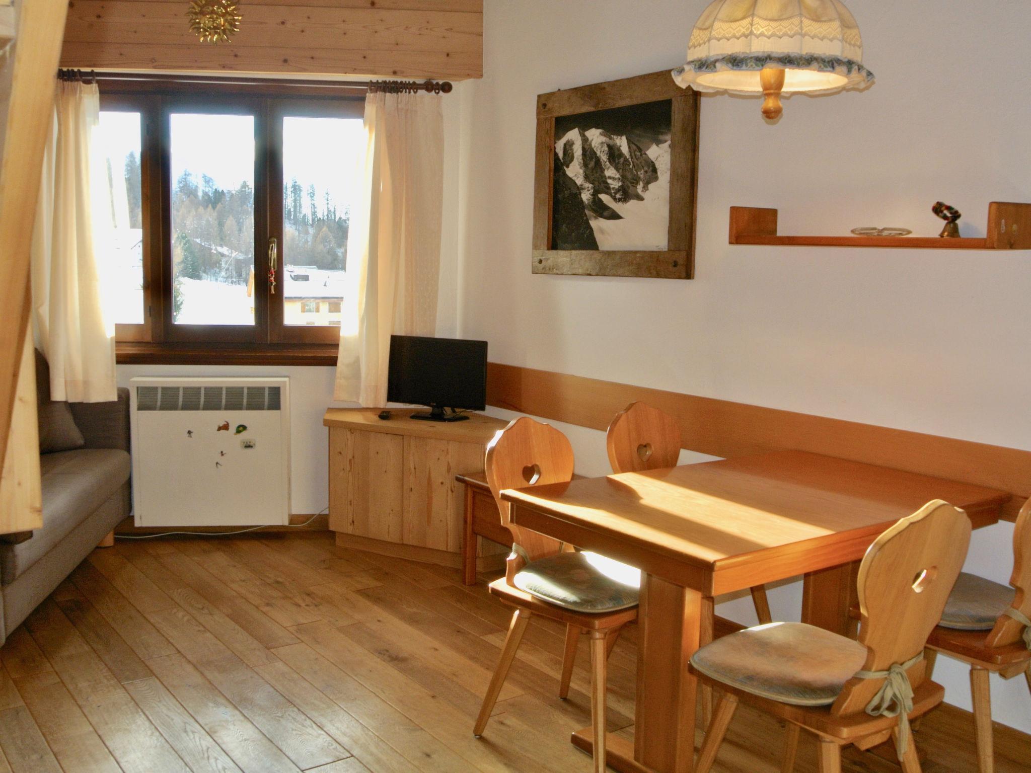 Photo 6 - Appartement en Silvaplana avec vues sur la montagne