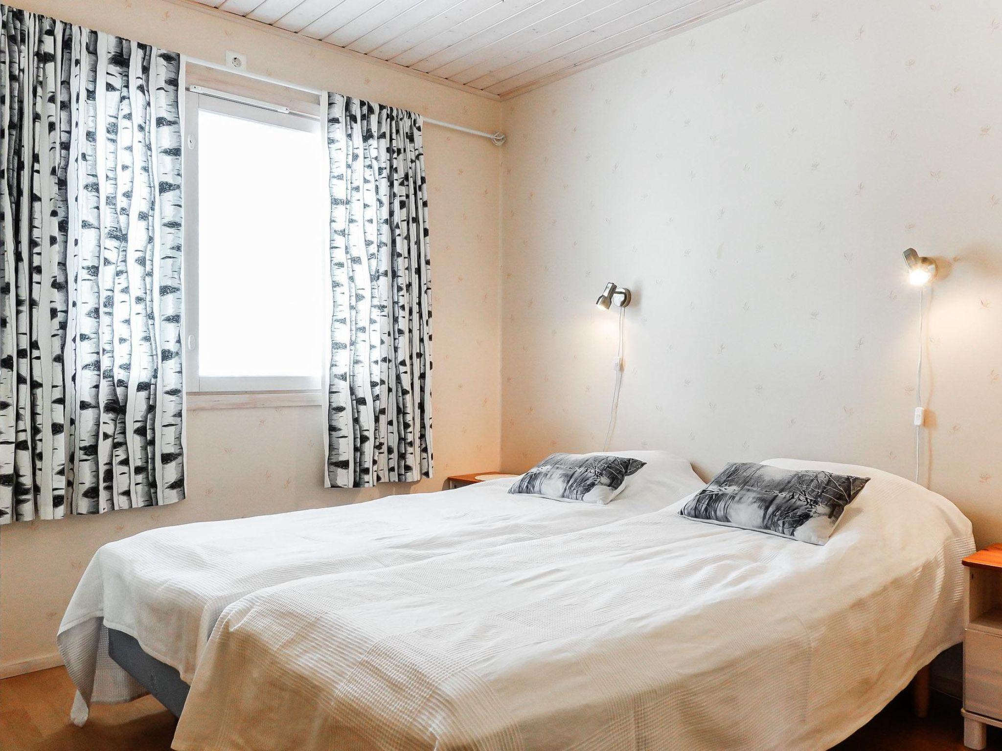 Foto 14 - Haus mit 3 Schlafzimmern in Sodankylä mit sauna und blick auf die berge