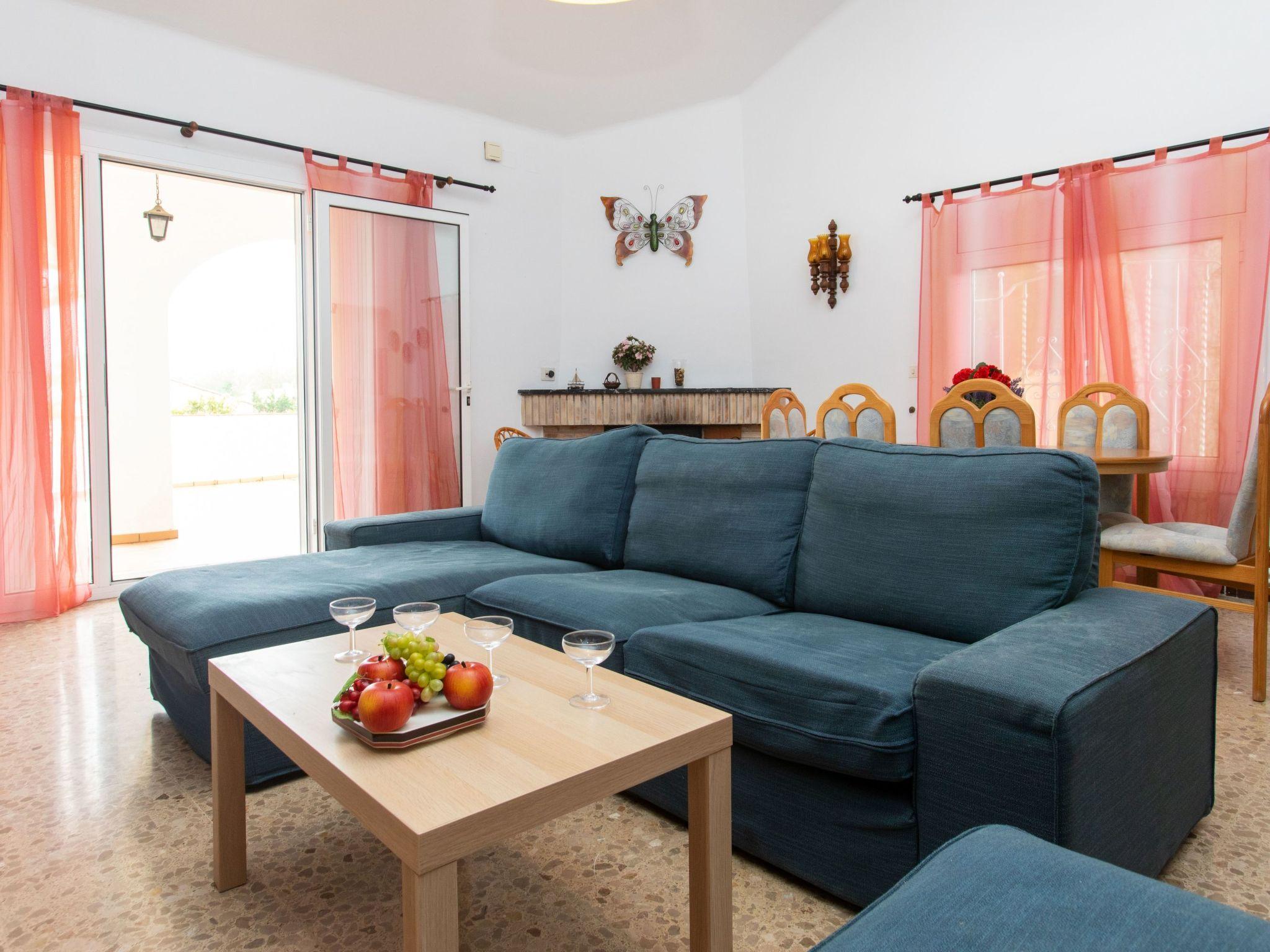 Photo 3 - Maison de 3 chambres à Torroella de Montgrí avec piscine privée et terrasse