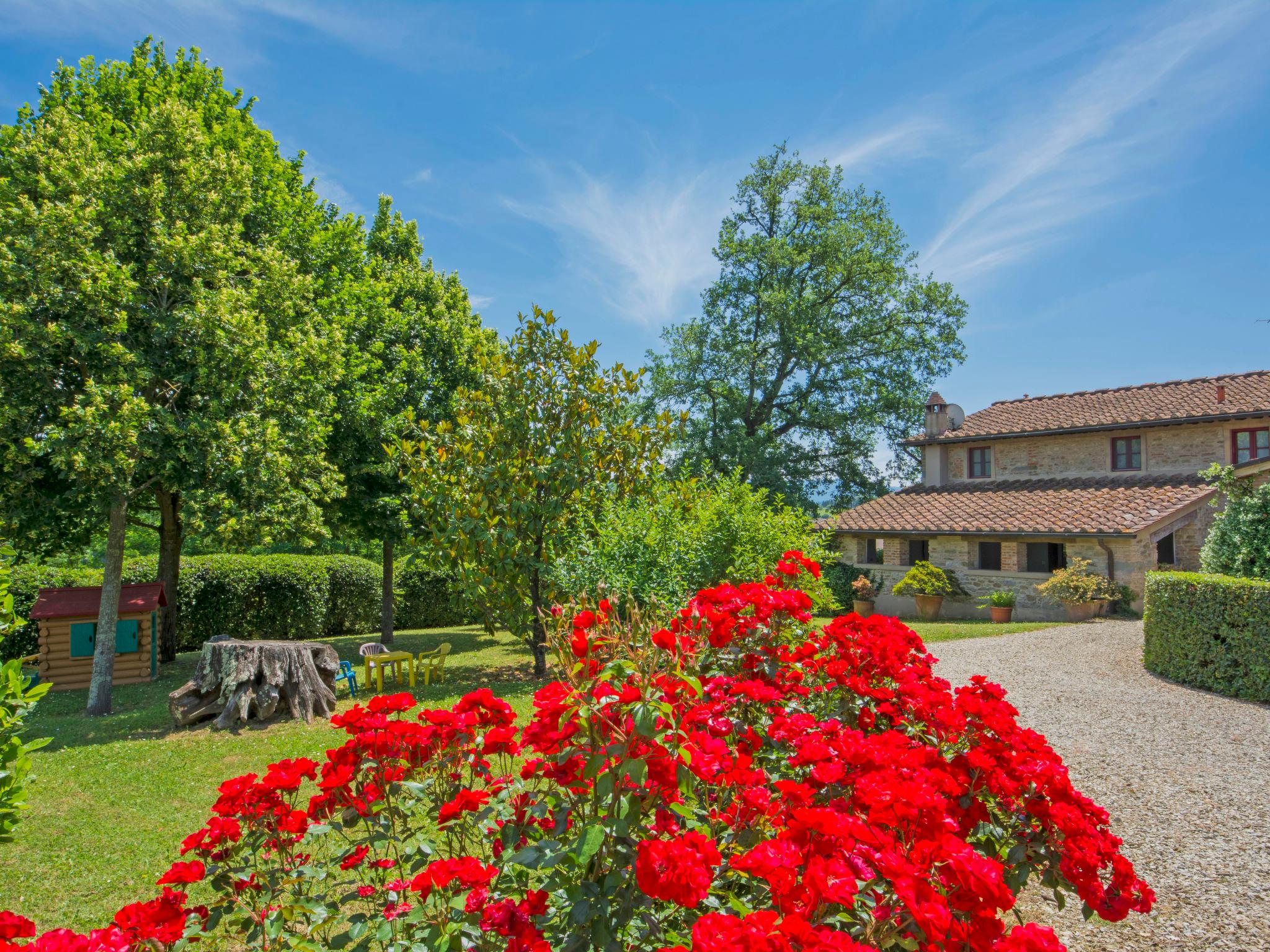 Foto 36 - Casa de 6 quartos em Vicchio com piscina privada e jardim