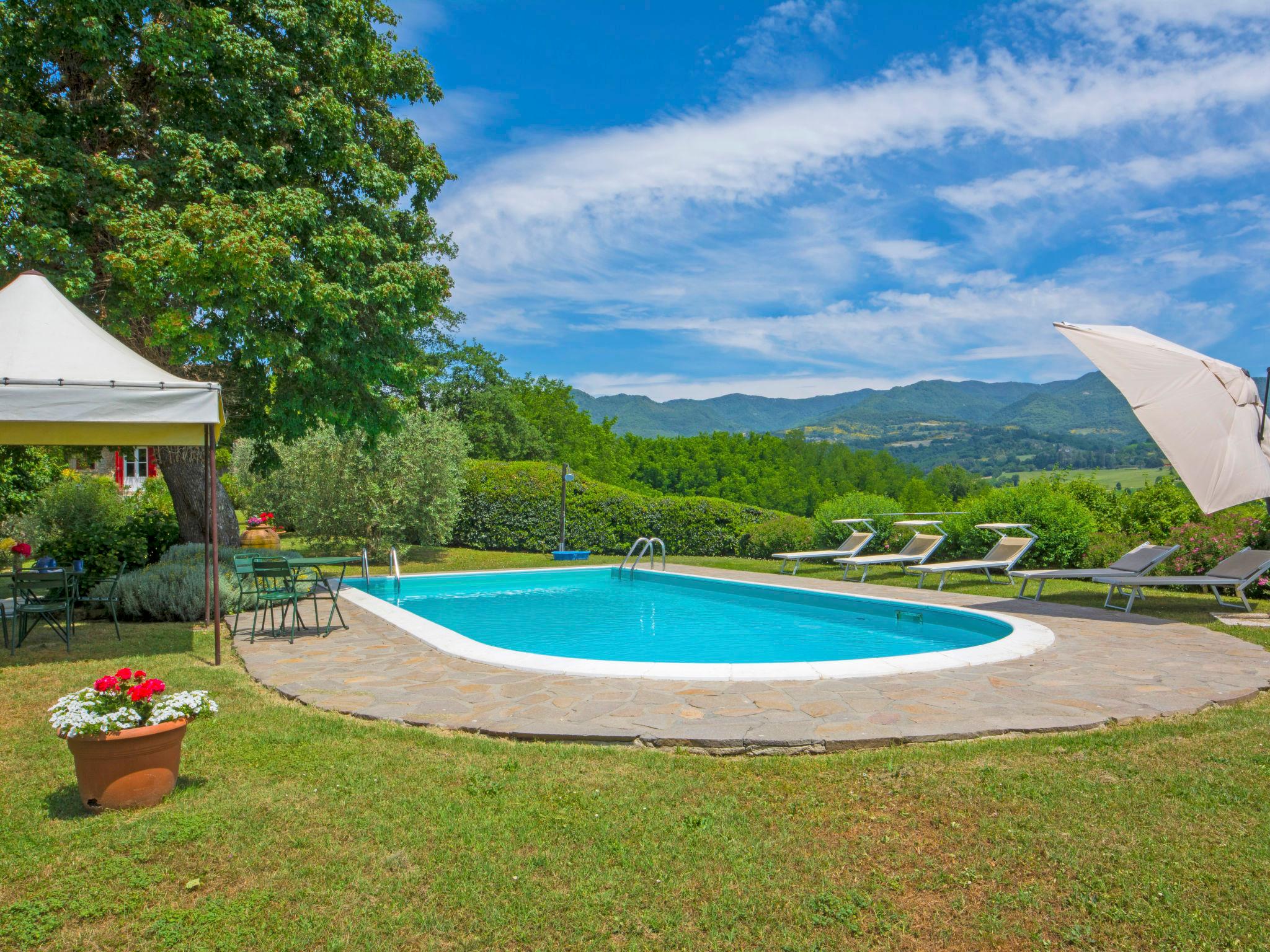 Foto 43 - Casa de 6 quartos em Vicchio com piscina privada e jardim