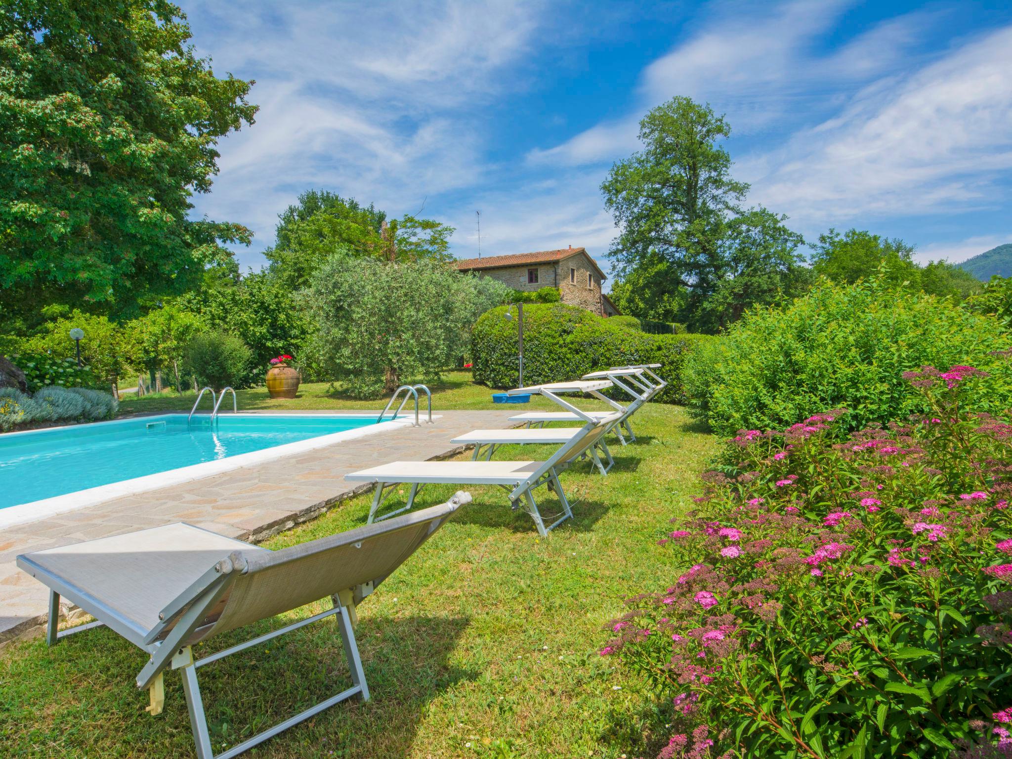 Foto 33 - Casa con 6 camere da letto a Vicchio con piscina privata e giardino