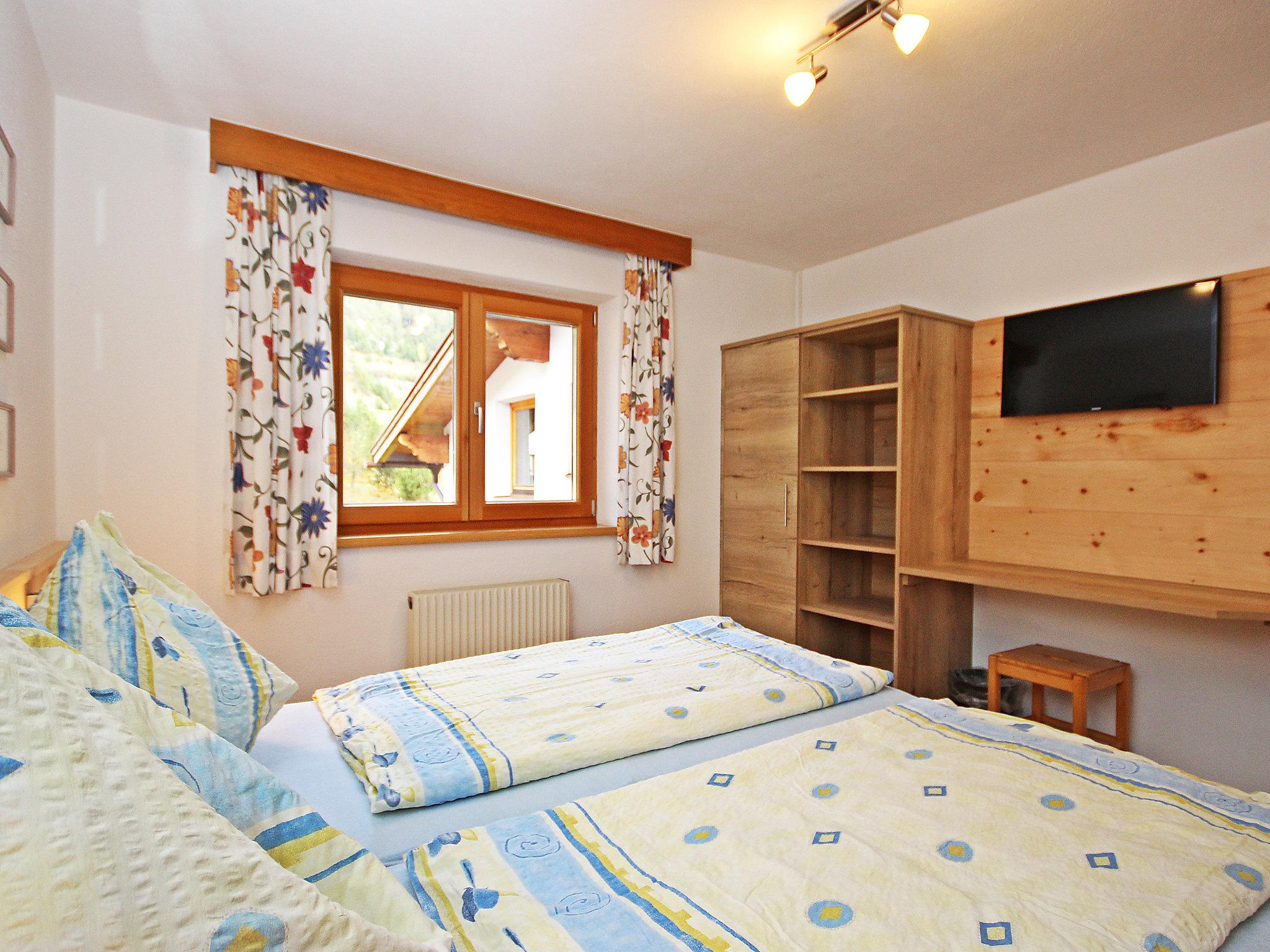 Foto 4 - Apartment mit 4 Schlafzimmern in Pettneu am Arlberg mit garten und blick auf die berge